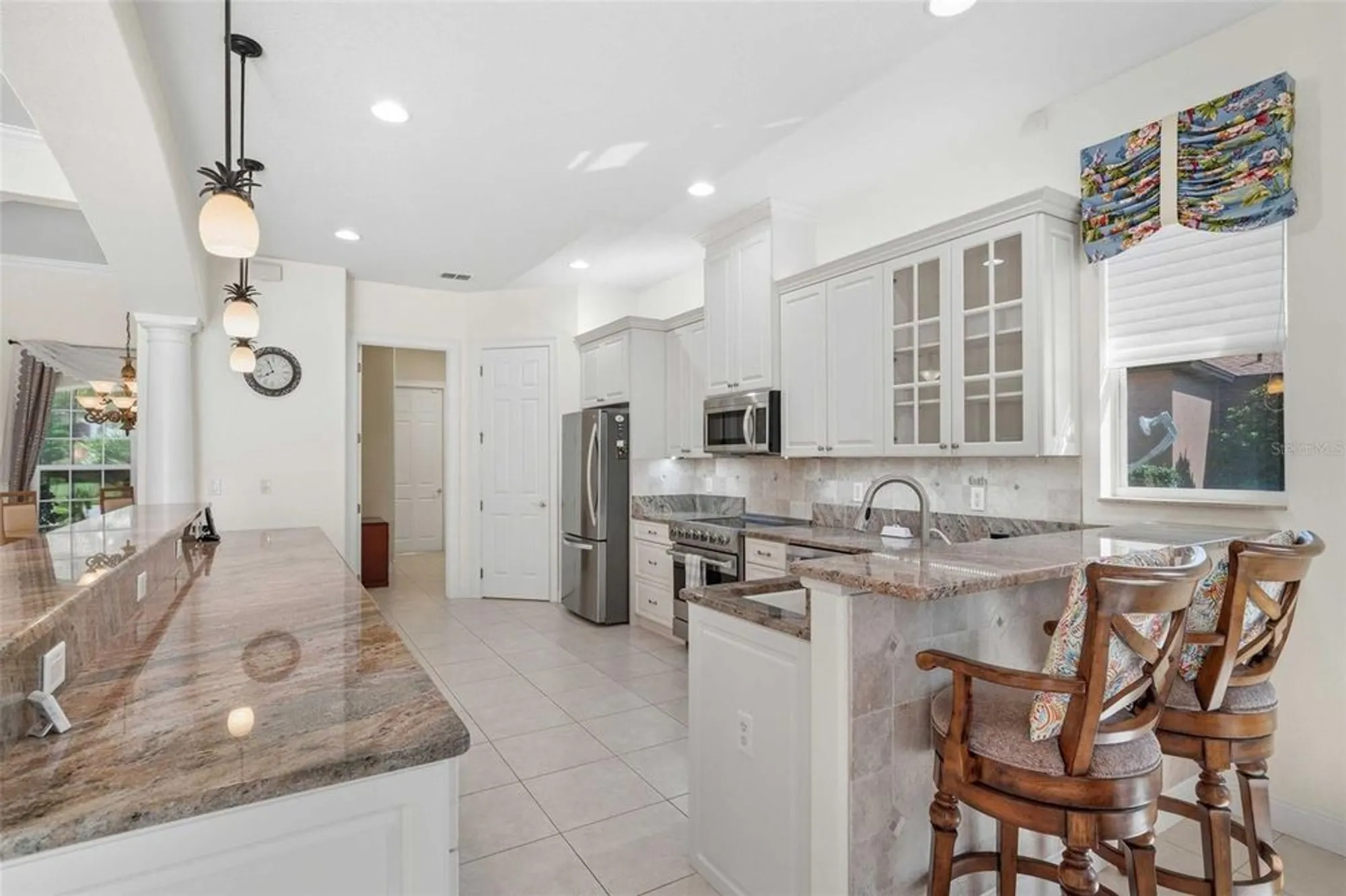 Property Slideshow image 20 of 73 | 8426 charleston dr, Weeki Wachee, FL, 34613