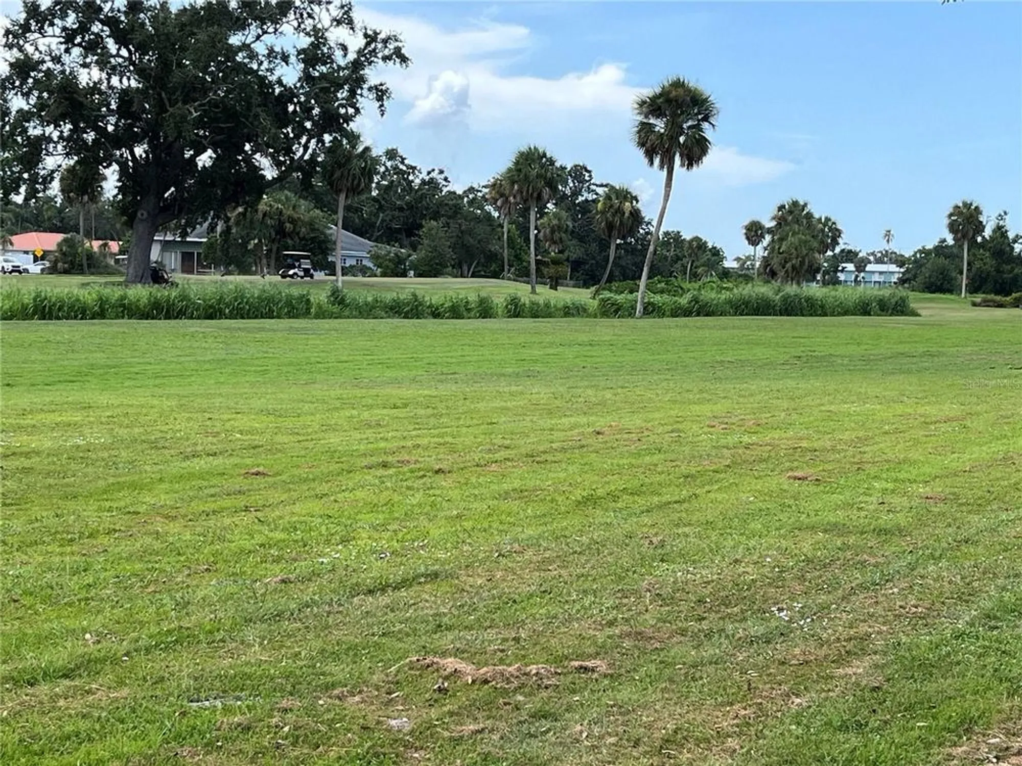 Property Slideshow image 40 of 52 | 3337 spring mill cir, Sarasota, FL, 34239