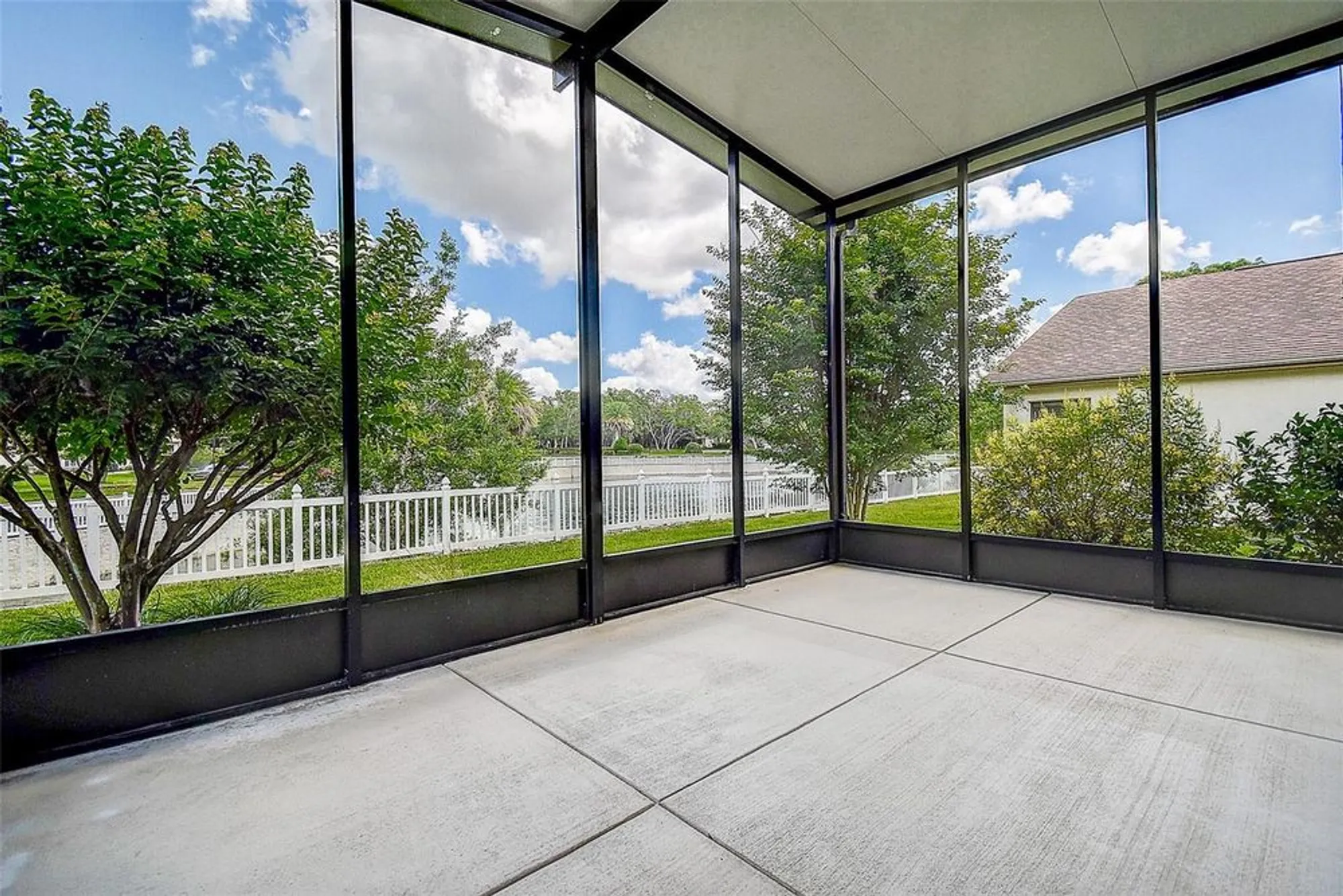 Property Slideshow image 25 of 31 | 11121 cherrywood ct, Spring Hill, FL, 34609