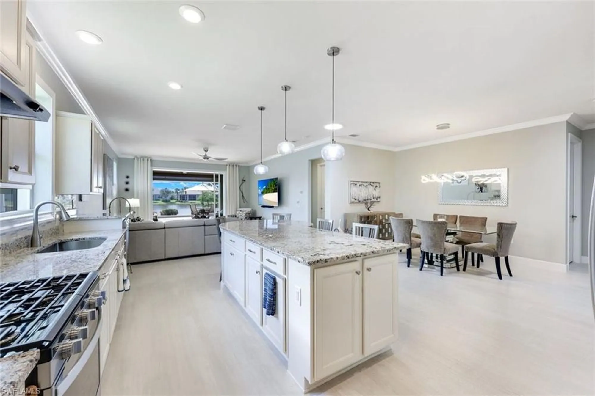 Property Slideshow image 6 of 28 | 20012 siesta key ct, Estero, FL, 33928