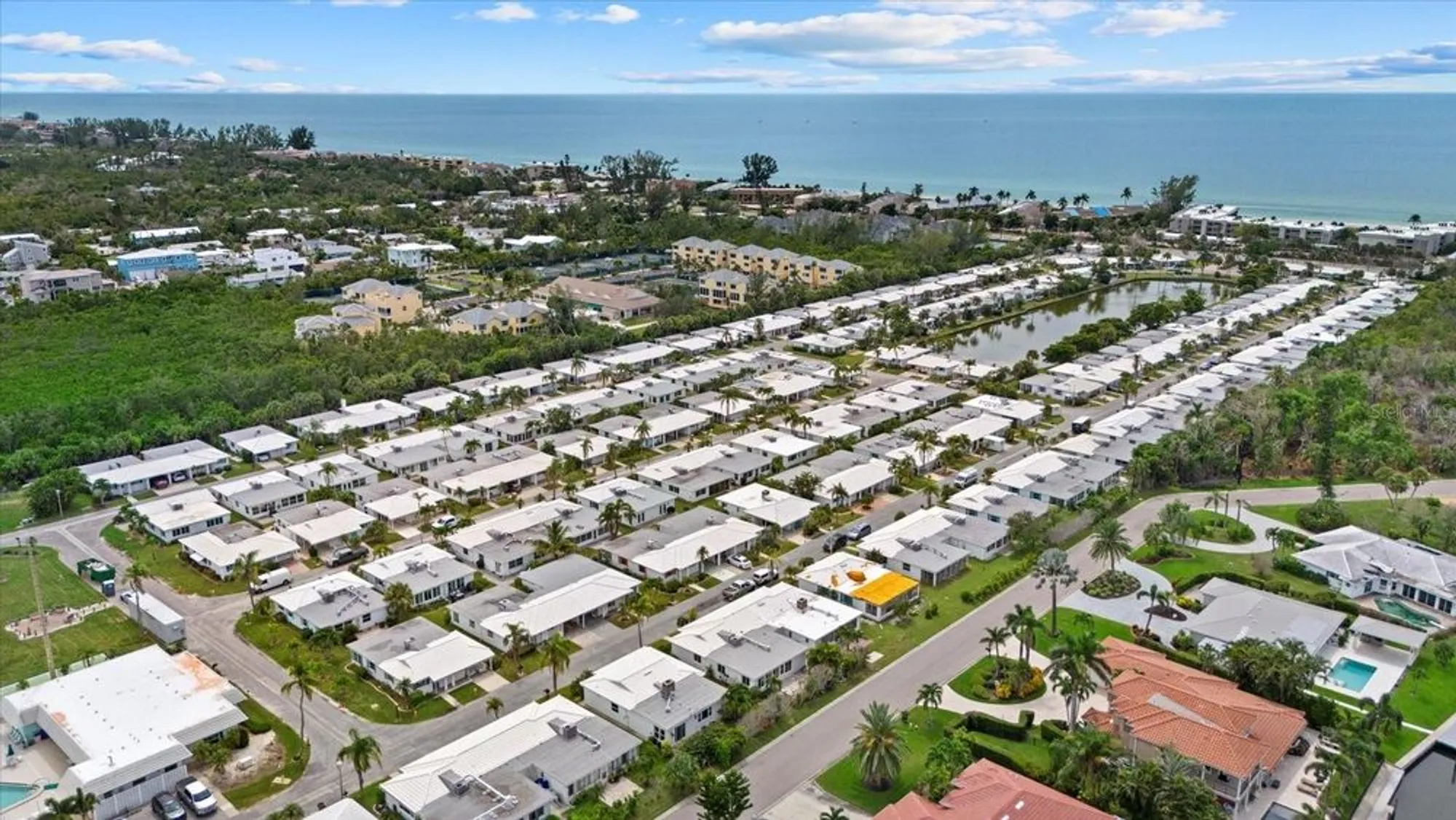 Property Slideshow image 35 of 45 | 658 spanish dr s # 108, Longboat Key, FL, 34228