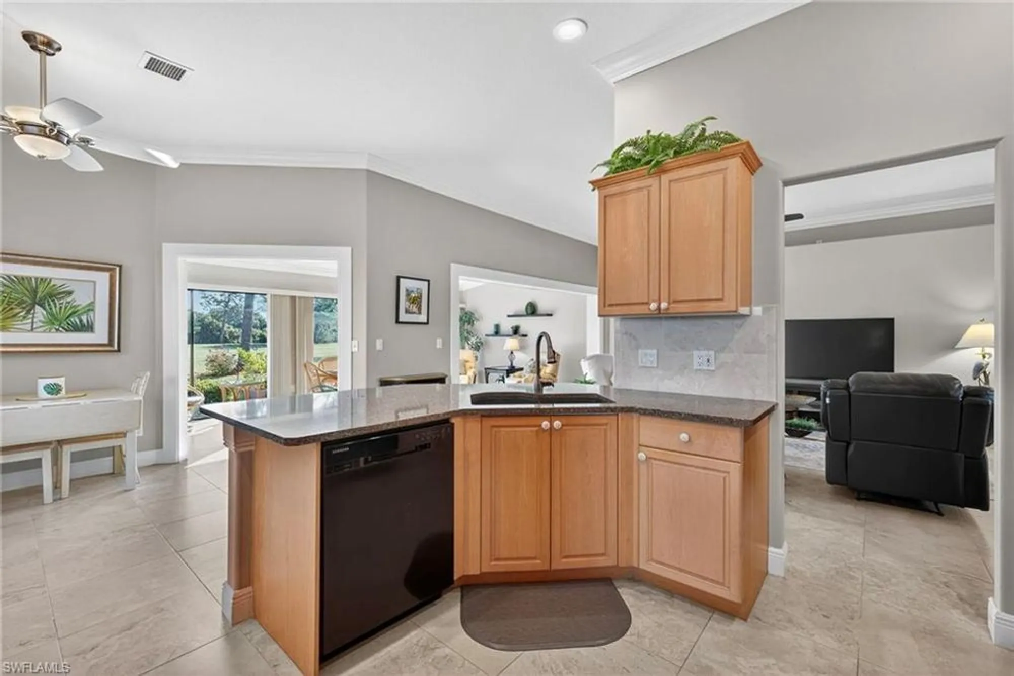 Property Slideshow image 8 of 27 | 150 estelle dr, Naples, FL, 34112