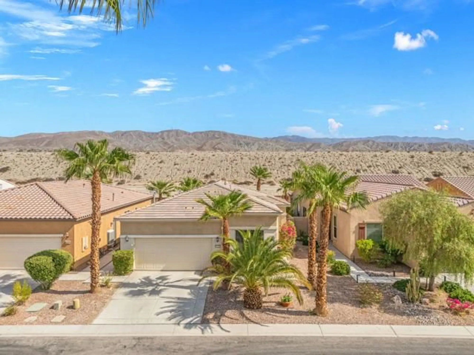 Property Slideshow image 4 of 41 | 81586 avenida viesca, Indio, CA, 92203
