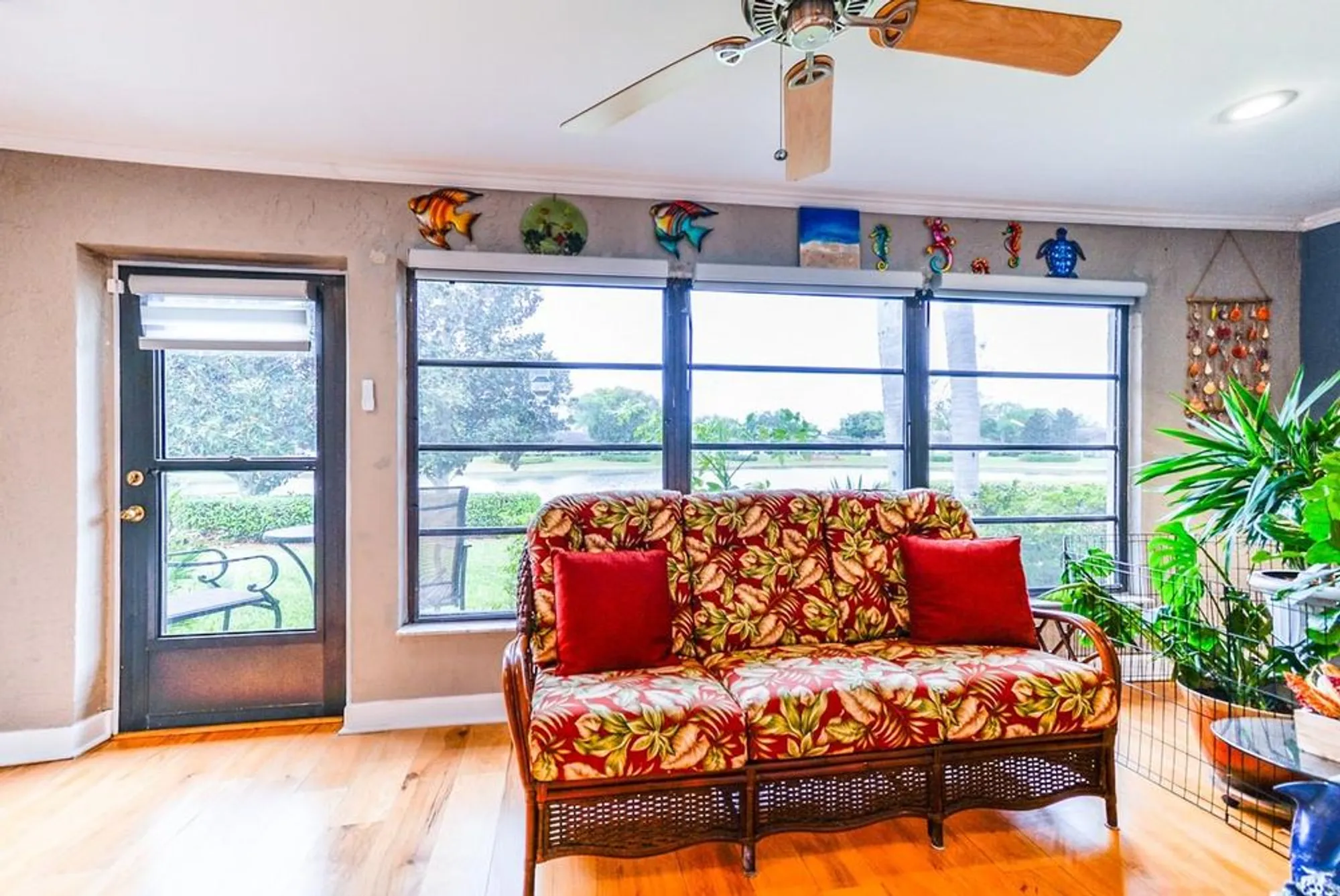 Property Slideshow image 22 of 37 | 2410 lancaster dr na, Sun City Center, FL, 33573