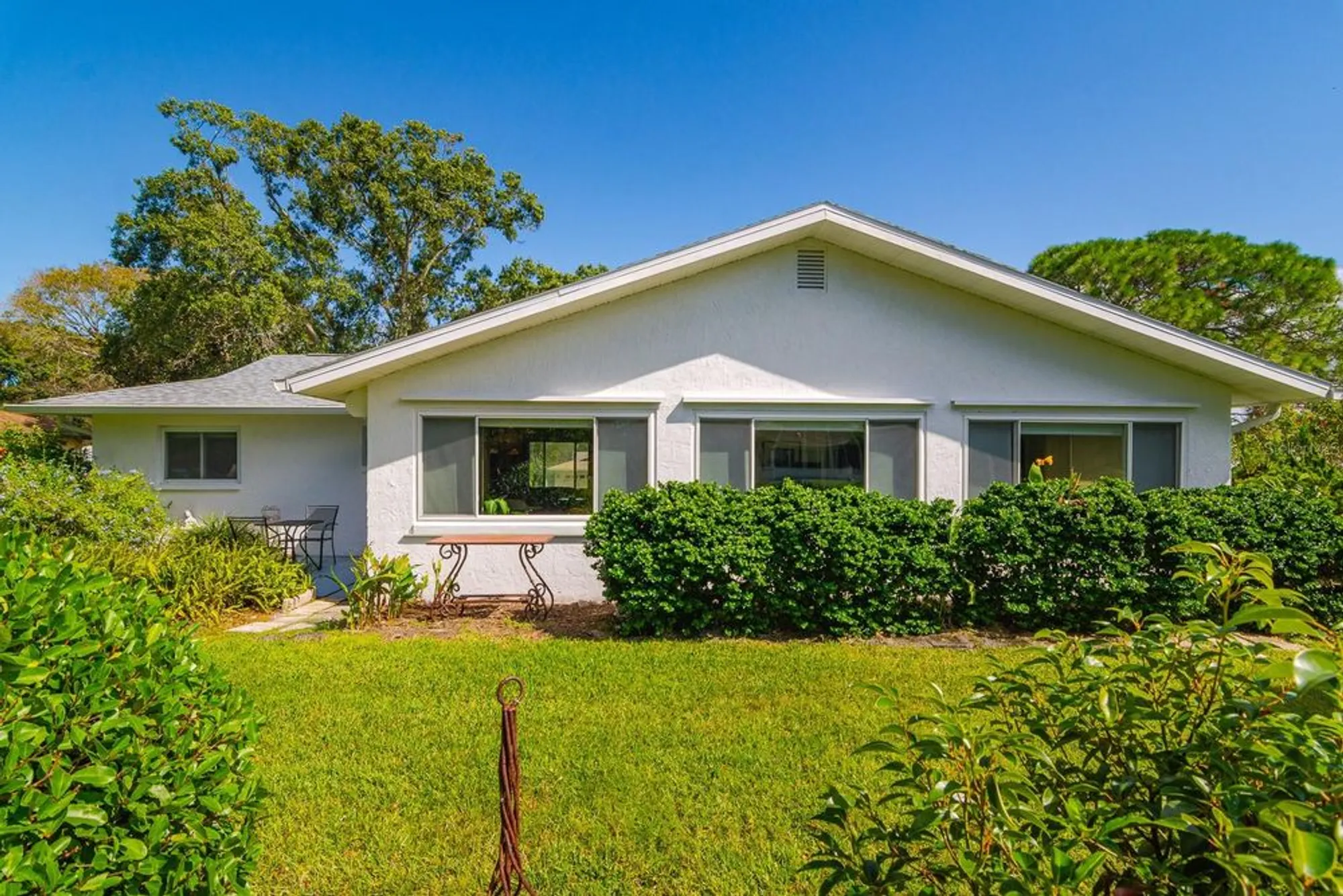 Property Slideshow image 40 of 45 | 1212 timberbrooke dr, Palm Harbor, FL, 34684