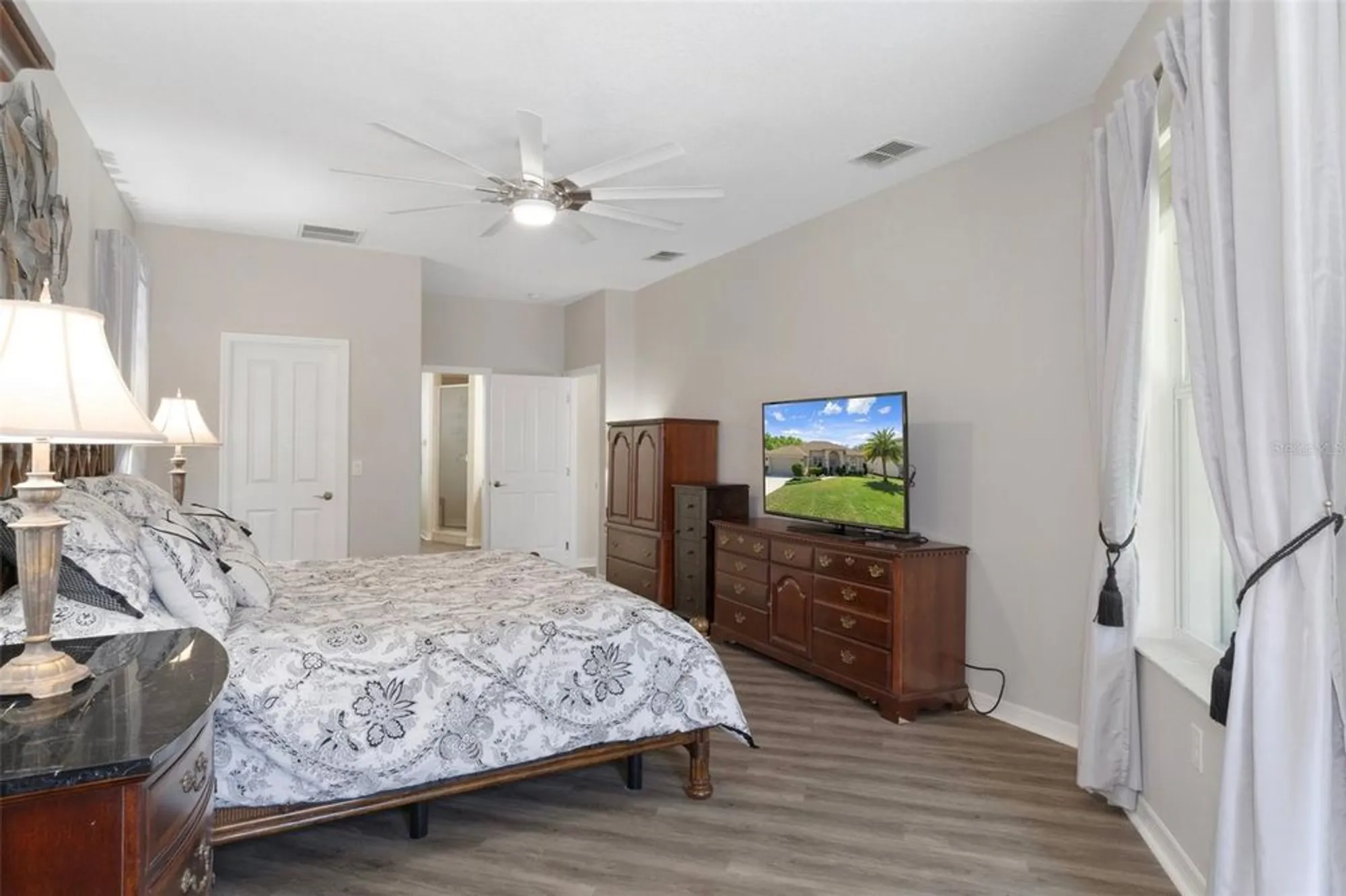 Property Slideshow image 21 of 48 | 374 w cobblestone loop, Hernando, FL, 34442