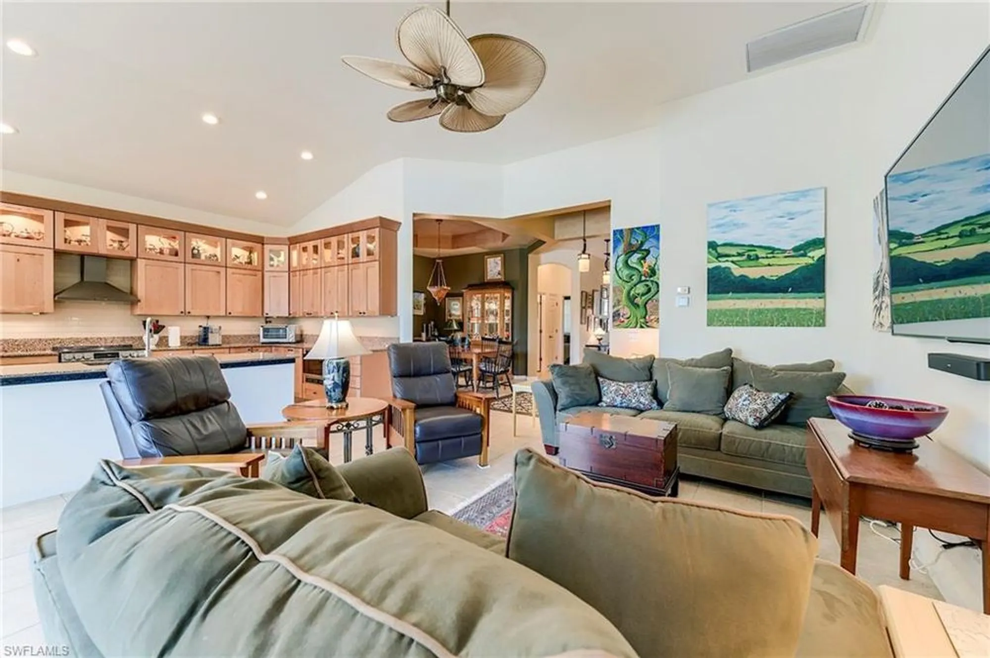 Property Slideshow image 8 of 49 | 3806 lakeview isle ct, Fort Myers, FL, 33905