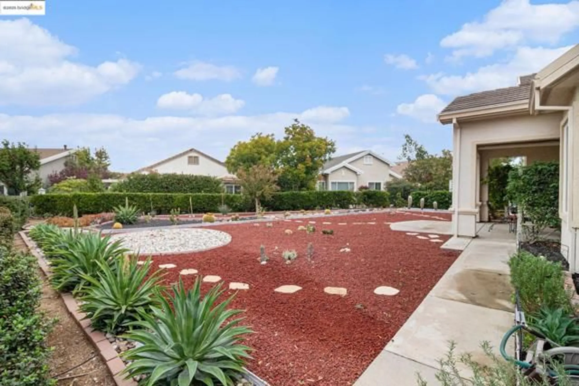 Property Slideshow image 26 of 40 | 1951 desert gold pl, Brentwood, CA, 94513