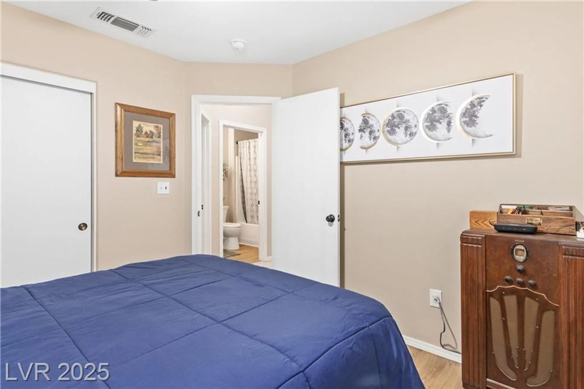 Property Slideshow image 14 of 27 | 2155 chapman ranch dr, Henderson, NV, 89012
