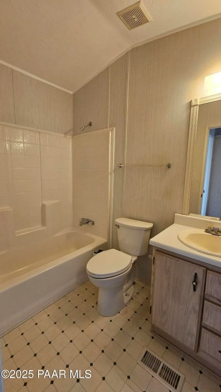 Property Slideshow image 10 of 23 | 803 wildflower dr, Prescott, AZ, 86301