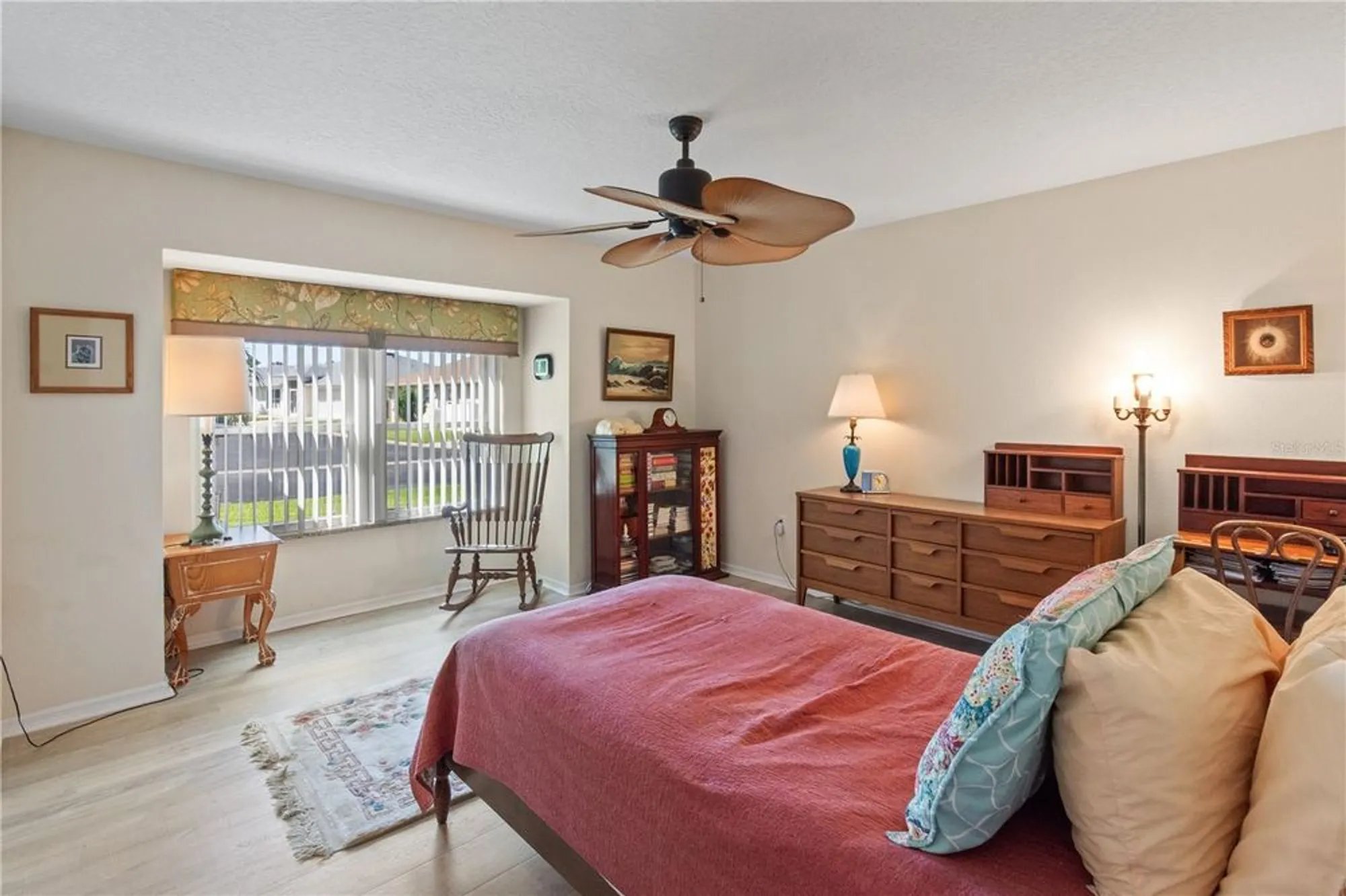 Property Slideshow image 14 of 41 | 580 teesdale dr, Haines City, FL, 33844