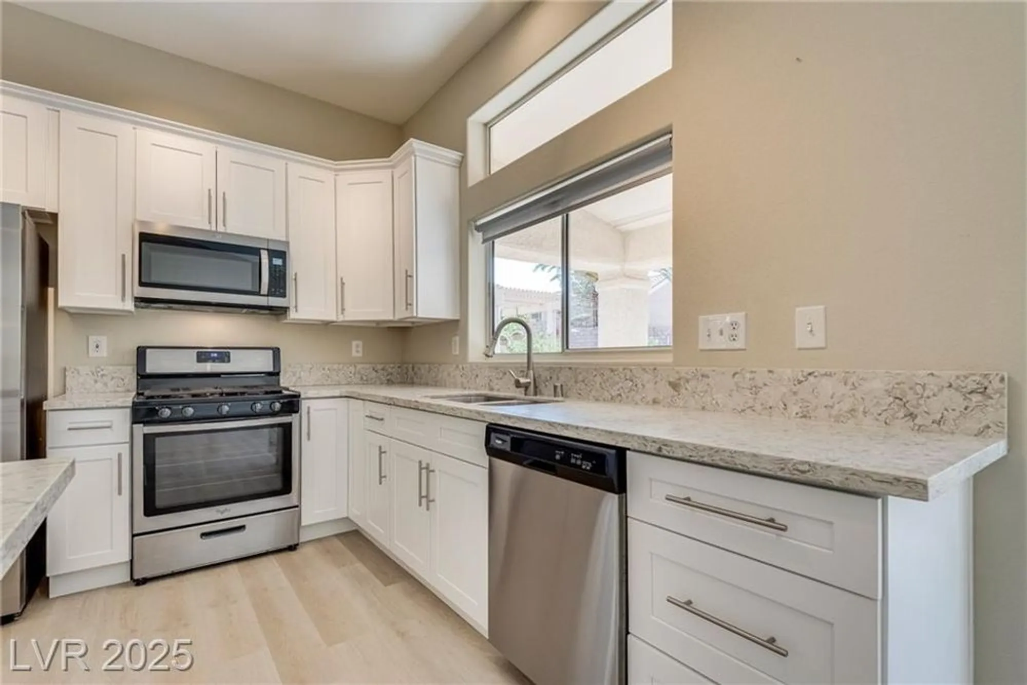 Property Slideshow image 6 of 44 | 2601 lotus hill dr, Las Vegas, NV, 89134