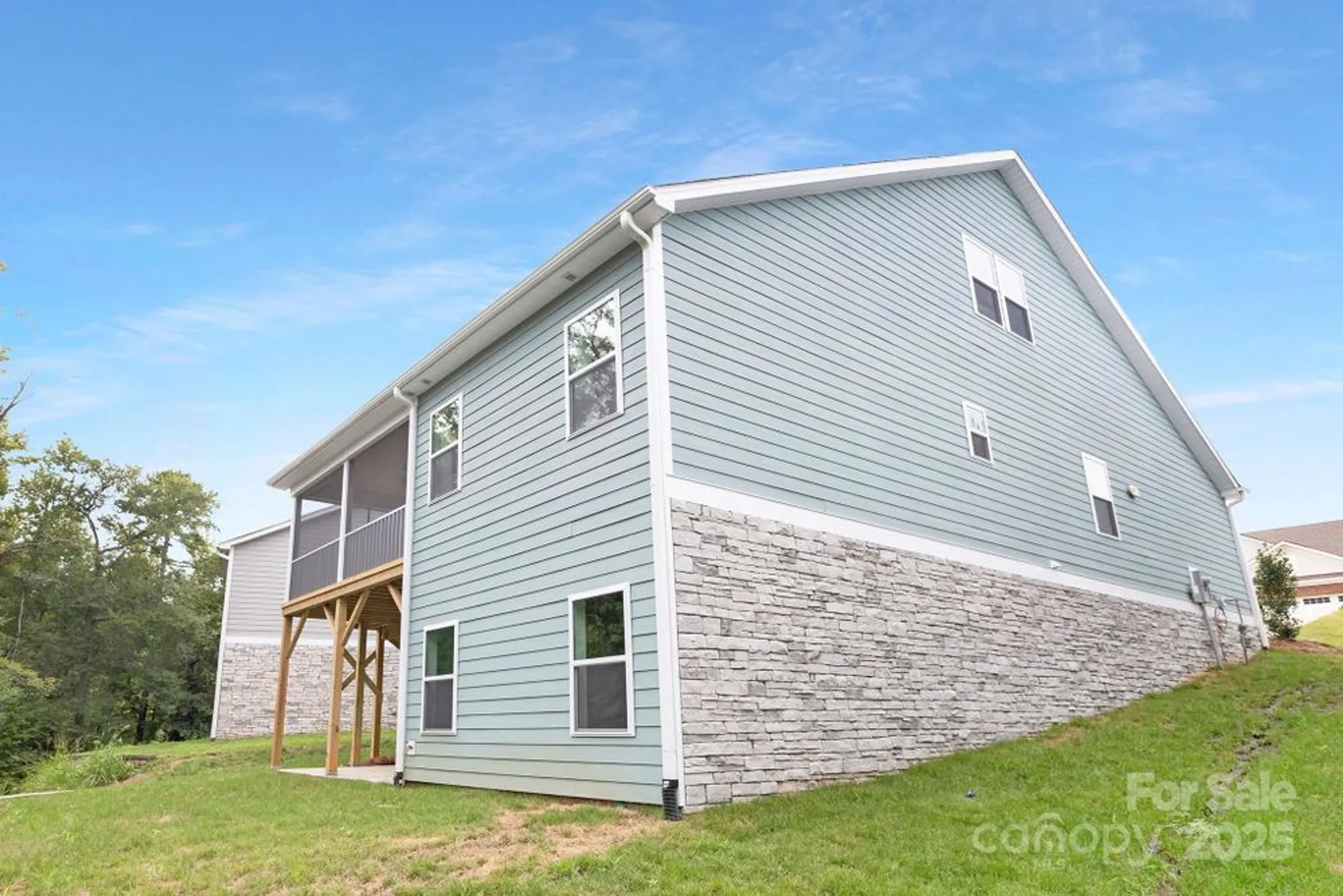 Property Slideshow image 33 of 37 | 24558 blue heron cir # 402, Lancaster, SC, 29720