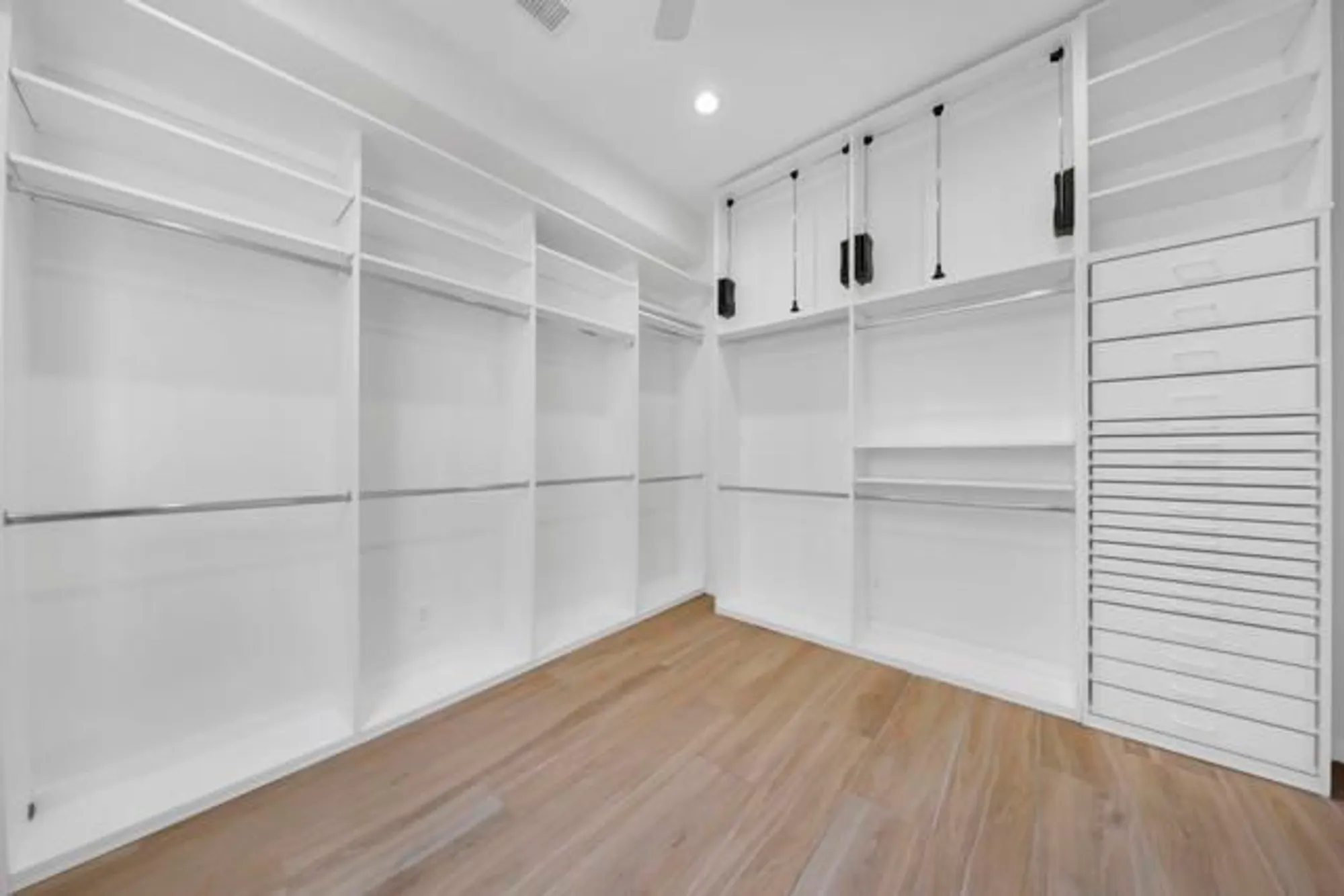 Property Slideshow image 27 of 66 | 81800 eagle claw dr, La Quinta, CA, 92253