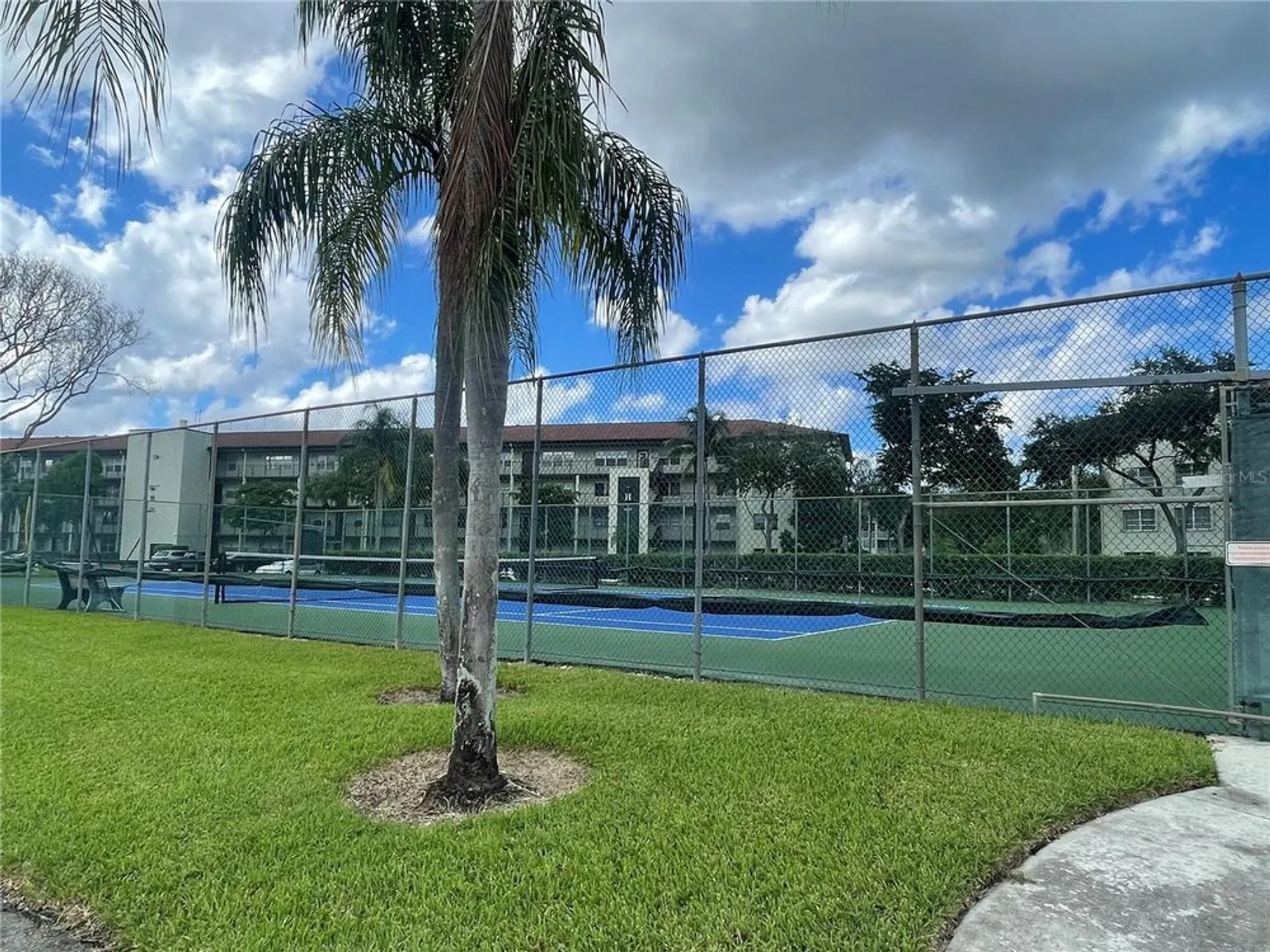 Property Slideshow image 5 of 15 | 13455 sw 9th ct 112j, Pembroke Pines, FL, 33027