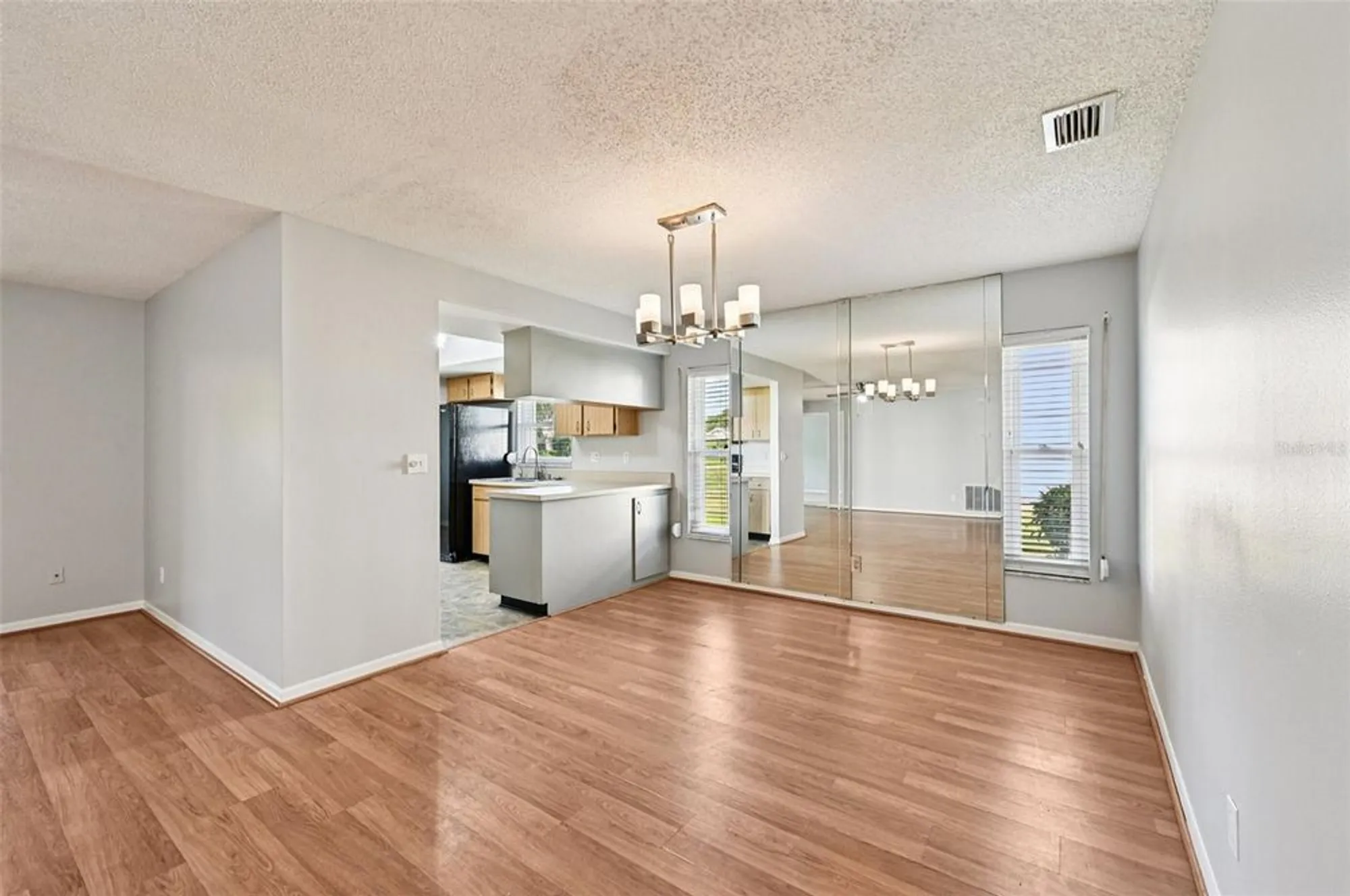 Property Slideshow image 7 of 55 | 2421 lancaster dr, Sun City Center, FL, 33573