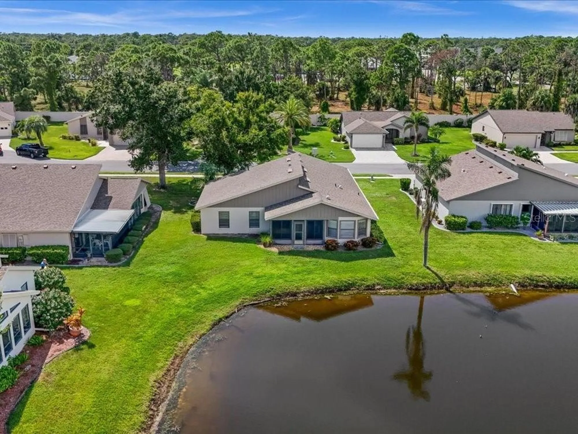 Property Slideshow image 34 of 47 | 411 cypress forest dr, Englewood, FL, 34223