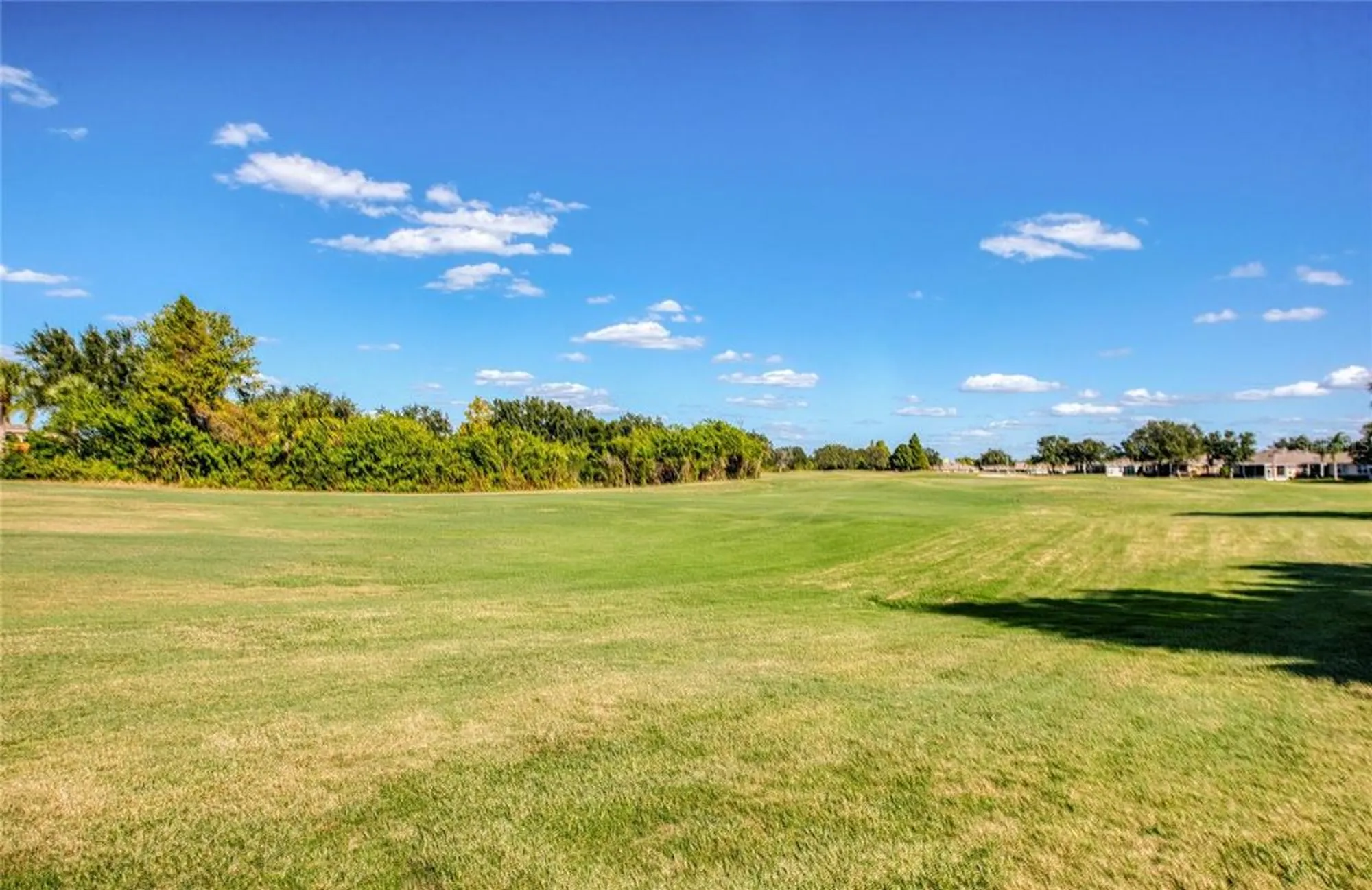Property Slideshow image 33 of 40 | 2227 nottingham greens dr, Sun City Center, FL, 33573