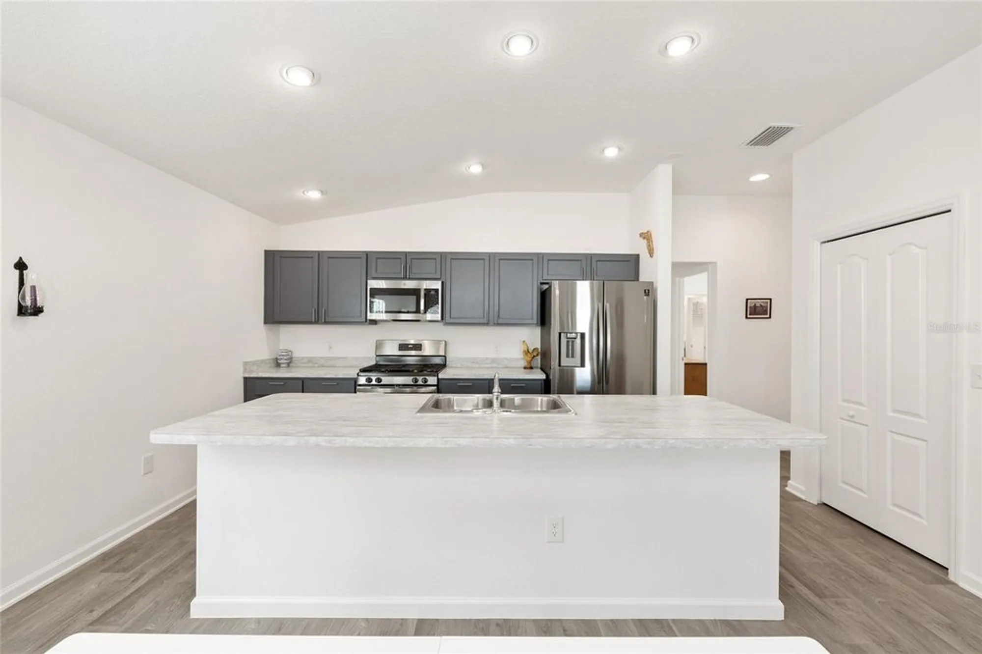 Property Slideshow image 19 of 35 | 3818 miragalia ln, The Villages, FL, 32163