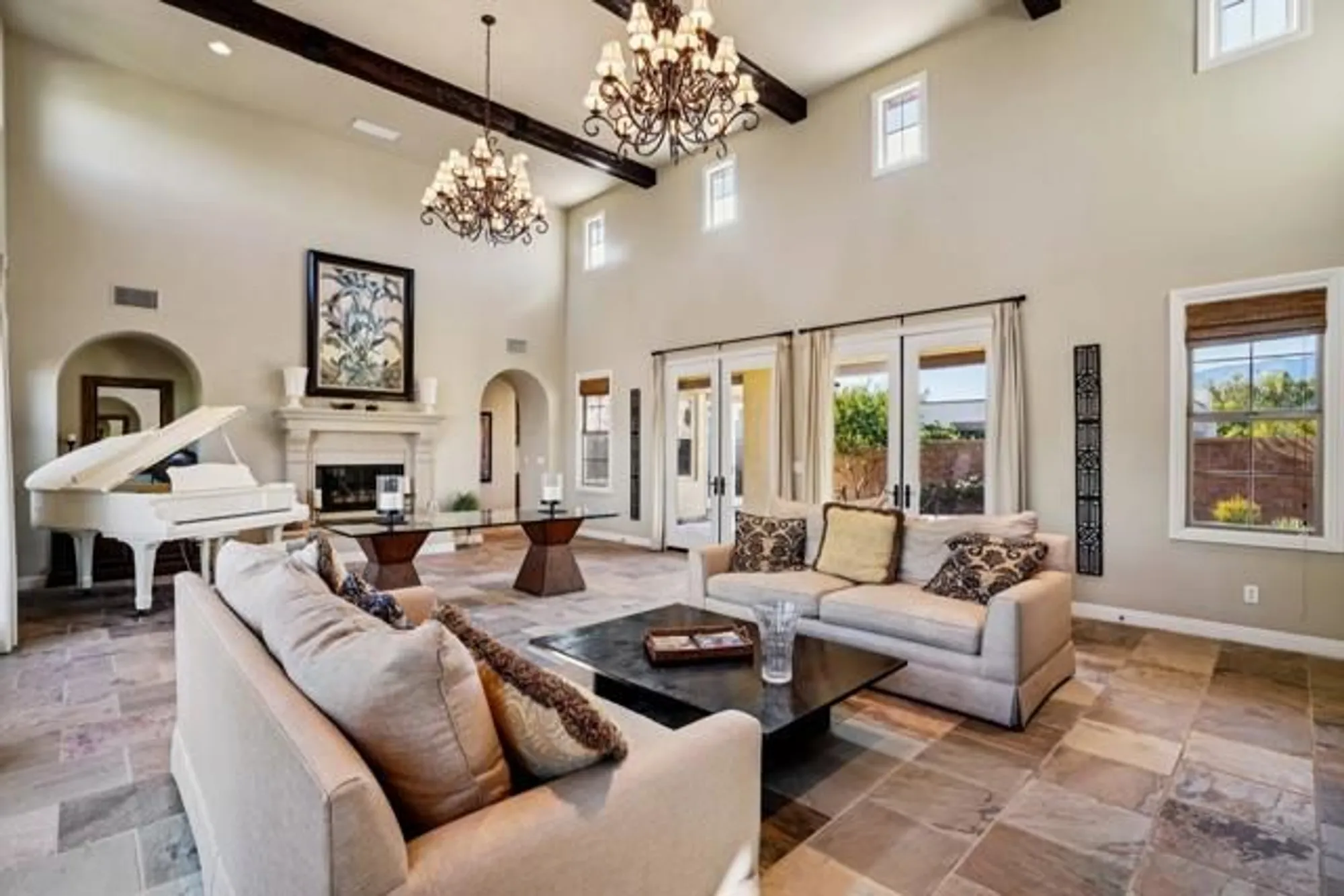 Property Slideshow image 22 of 50 | 4449 esplanade ln, Palm Springs, CA, 92262