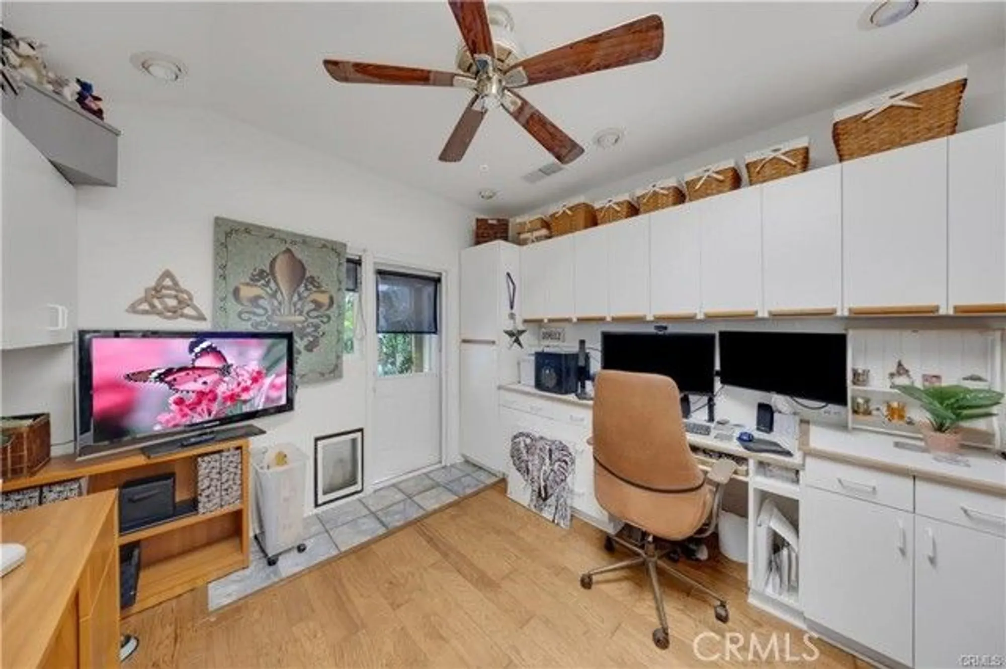 Property Slideshow image 25 of 44 | 40370 via francisco, Murrieta, CA, 92562