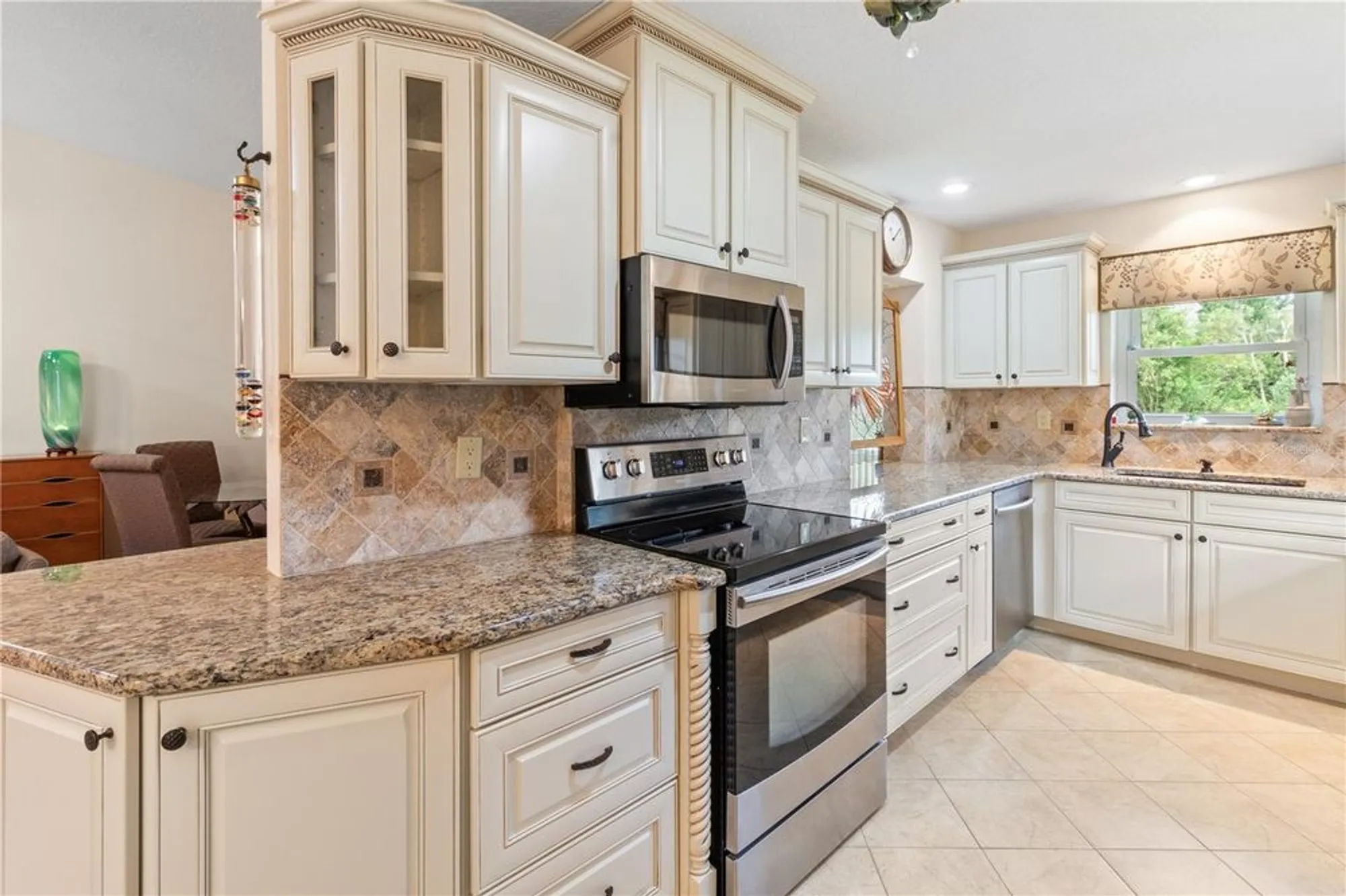 Property Slideshow image 4 of 41 | 580 teesdale dr, Haines City, FL, 33844
