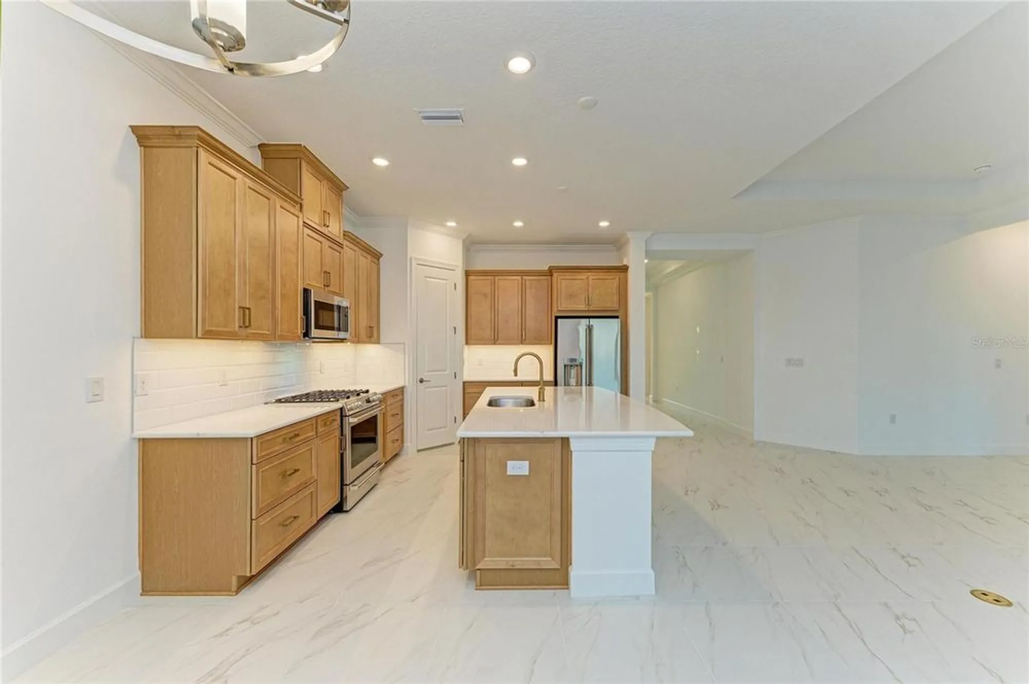 Property Slideshow image 23 of 72 | 3303 vicenza ct, Lakewood Ranch, FL, 34211