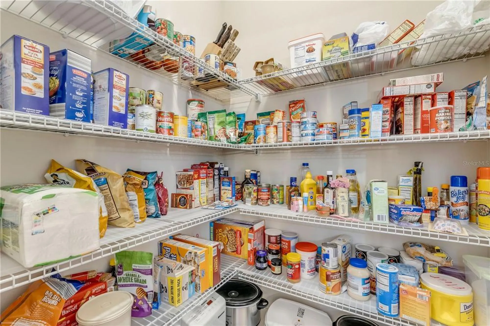 Property Slideshow image 23 of 95 | 206 venetian palms blvd, New Smyrna Beach, FL, 32168