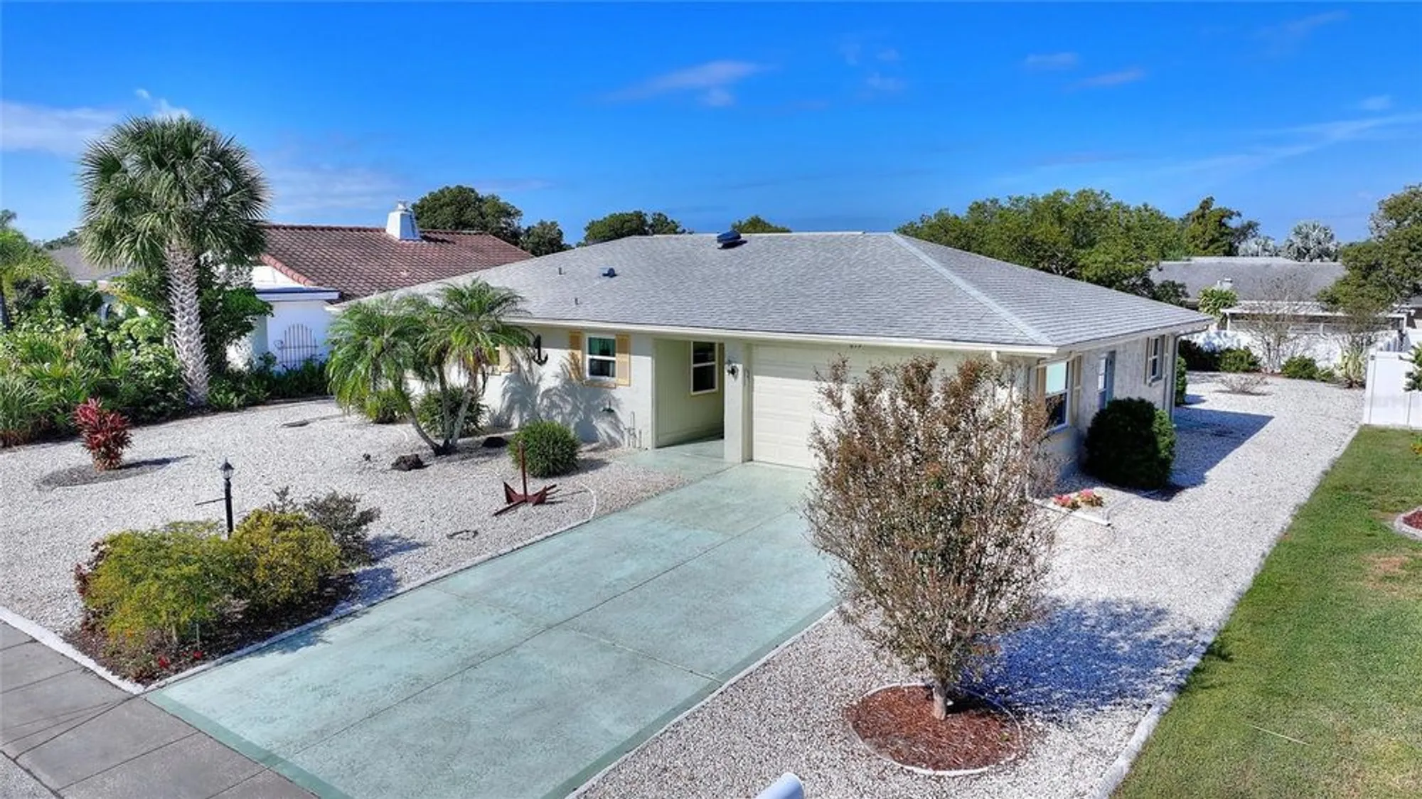 Property Slideshow image 29 of 49 | 679 fort duquesna dr, Sun City Center, FL, 33573