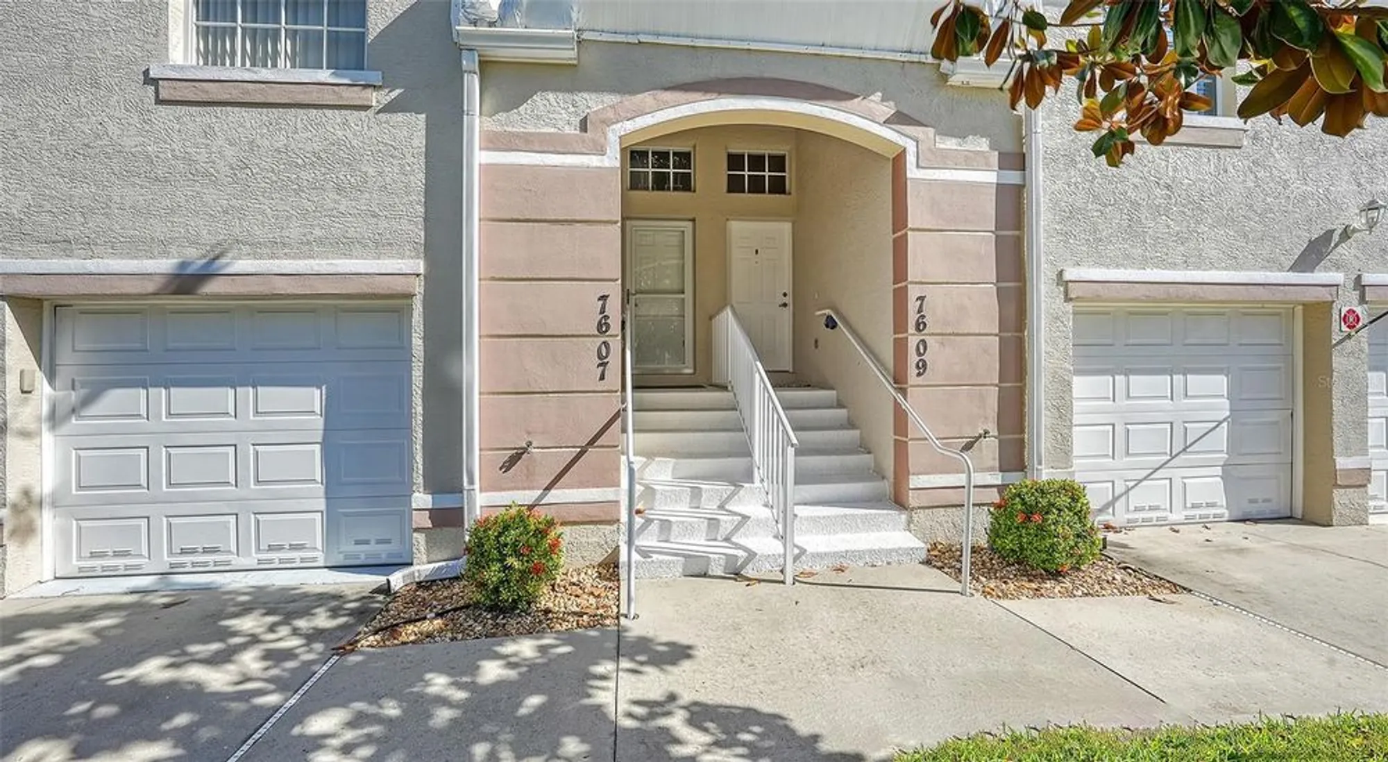 Property Slideshow image 2 of 59 | 7609 sweetbay cir # 7609, Bradenton, FL, 34203