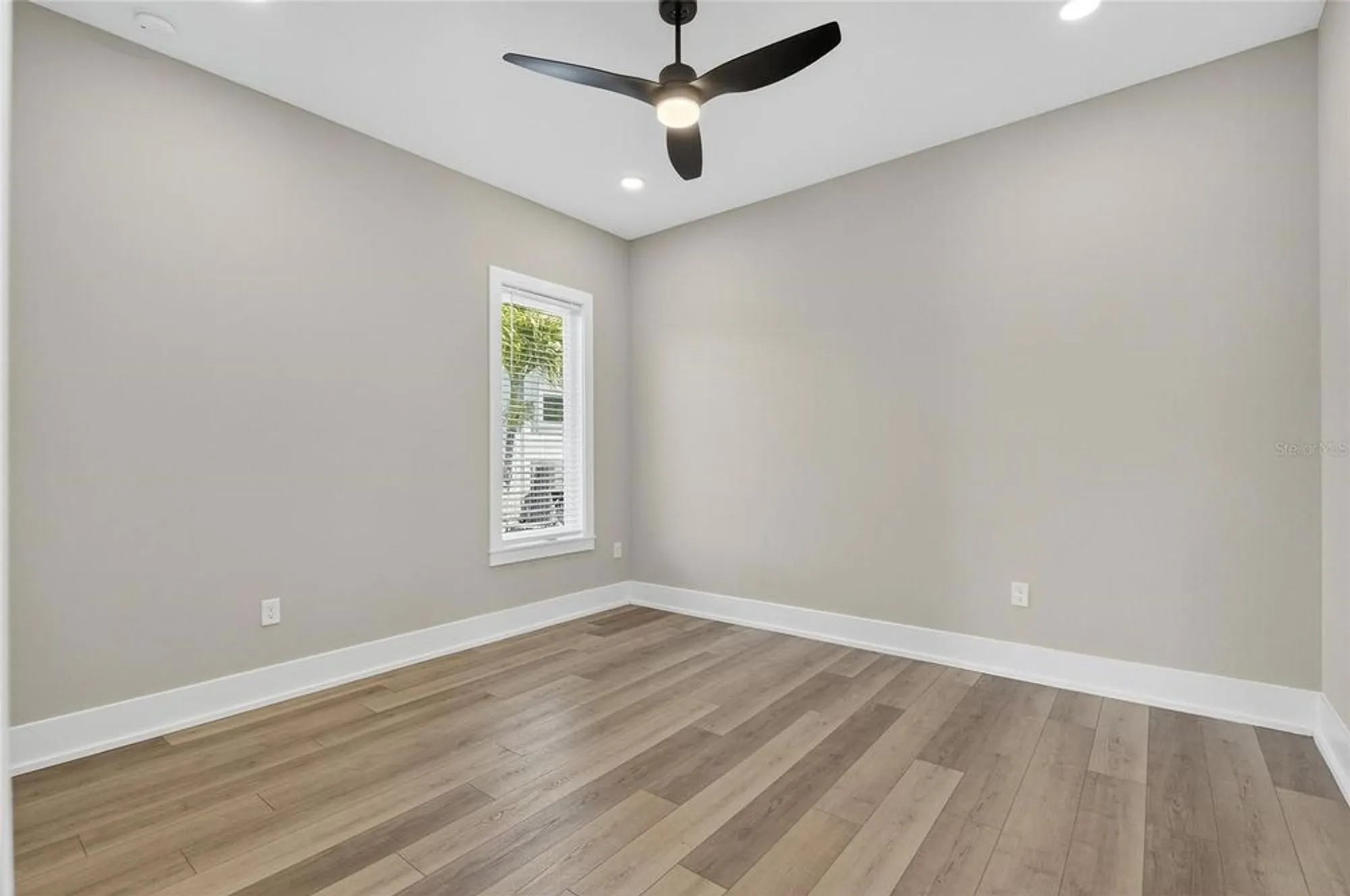 Property Slideshow image 34 of 91 | 614 pinckney dr, Apollo Beach, FL, 33572