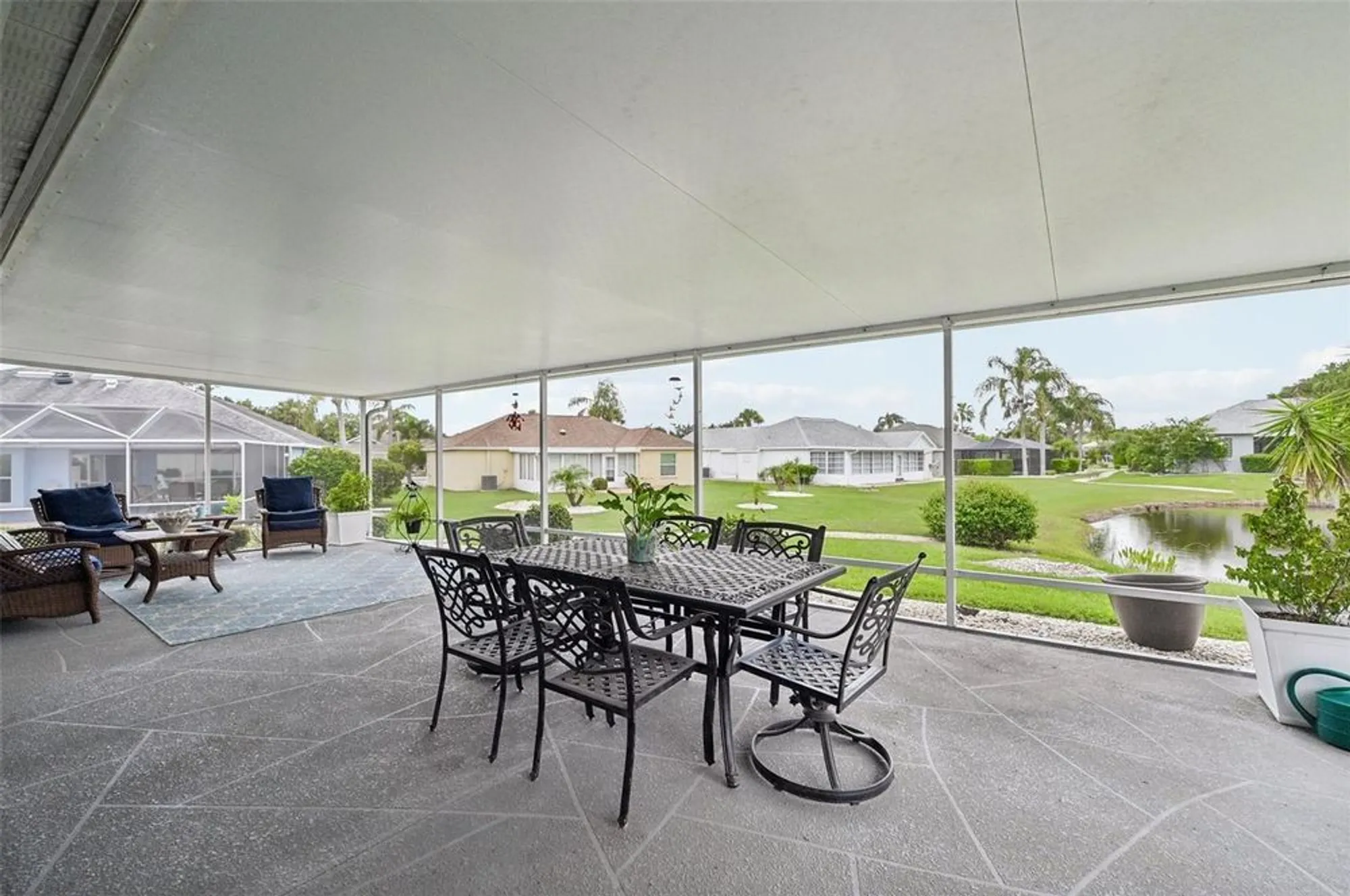 Property Slideshow image 4 of 46 | 2306 emerald lake dr, Sun City Center, FL, 33573