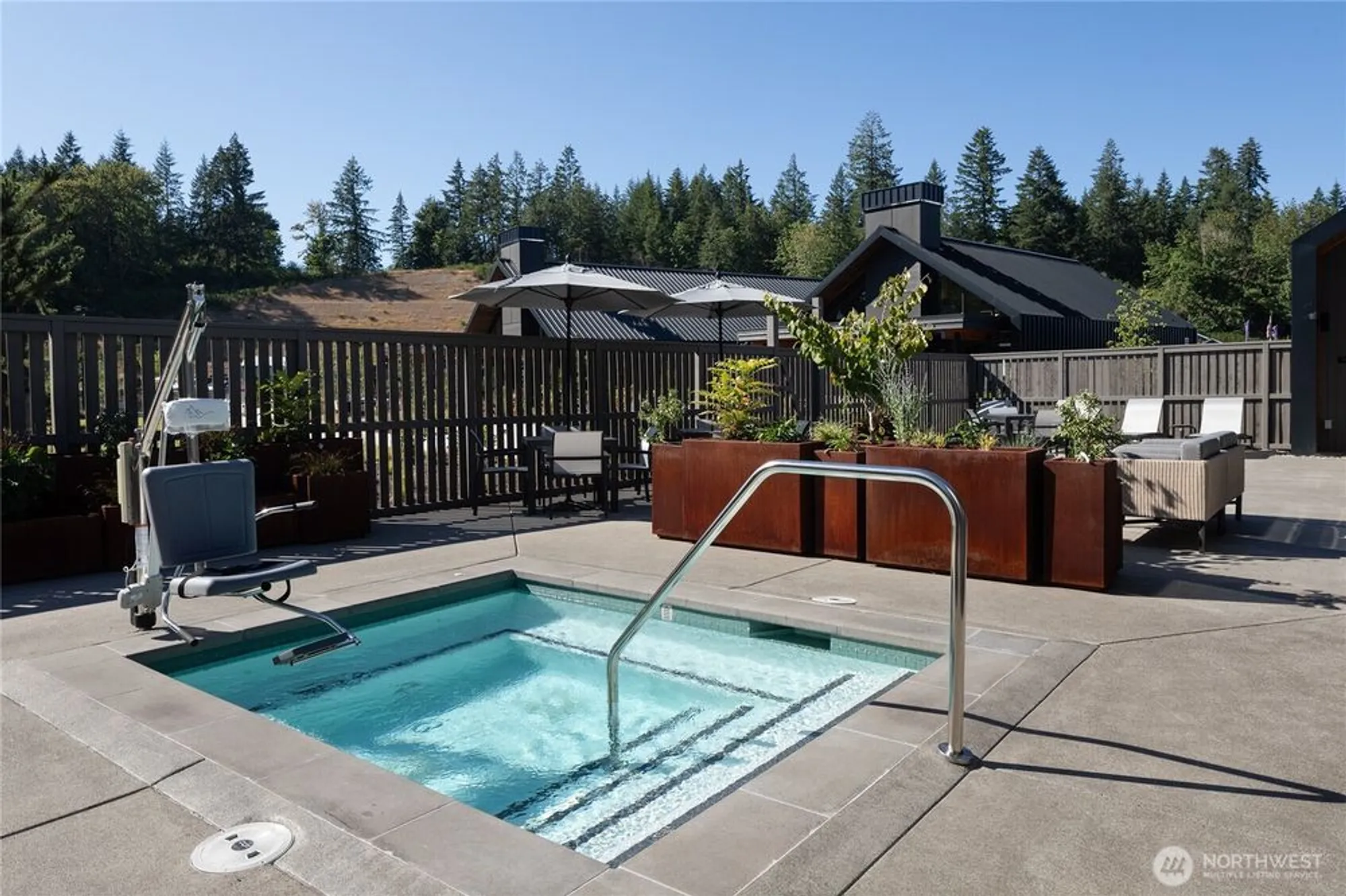 Property Slideshow image 17 of 19 | 2945 balsamroot dr se, Lacey, WA, 98513