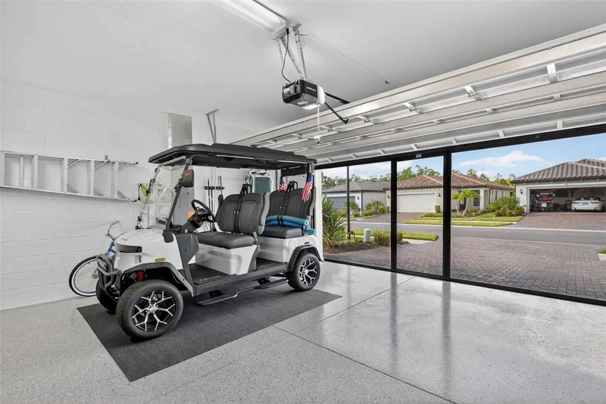 Property Slideshow image 29 of 70 | 1319 raspberry dr, North Port, FL, 34289