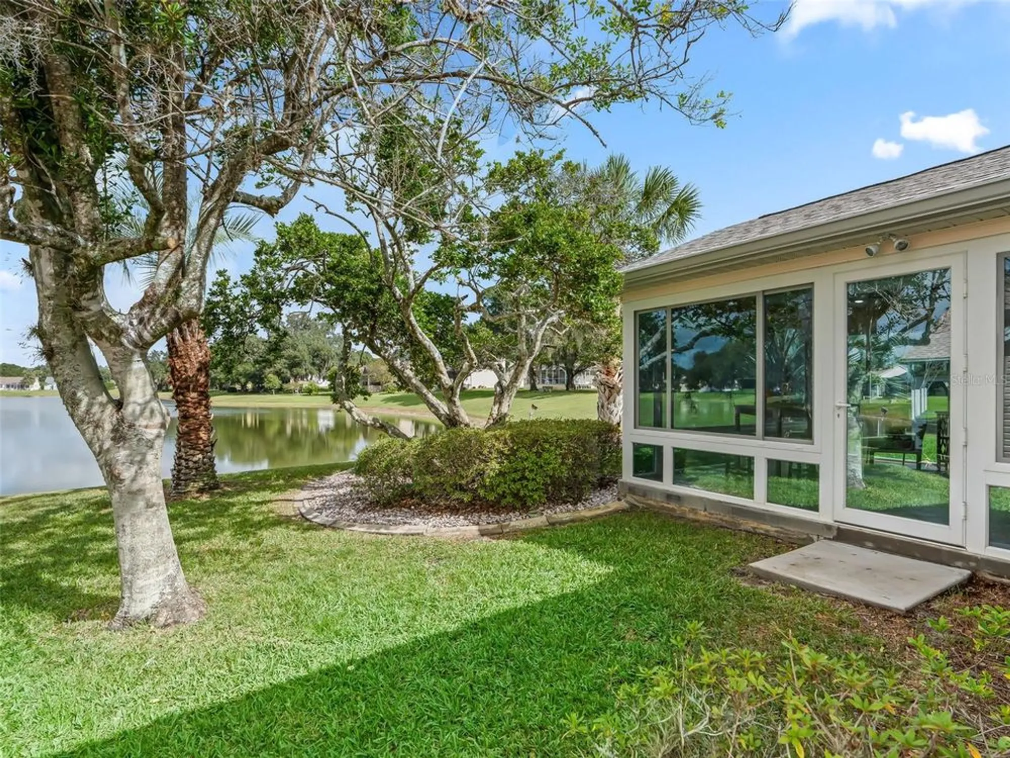 Property Slideshow image 41 of 51 | 1013 del rio dr, Lady Lake, FL, 32159
