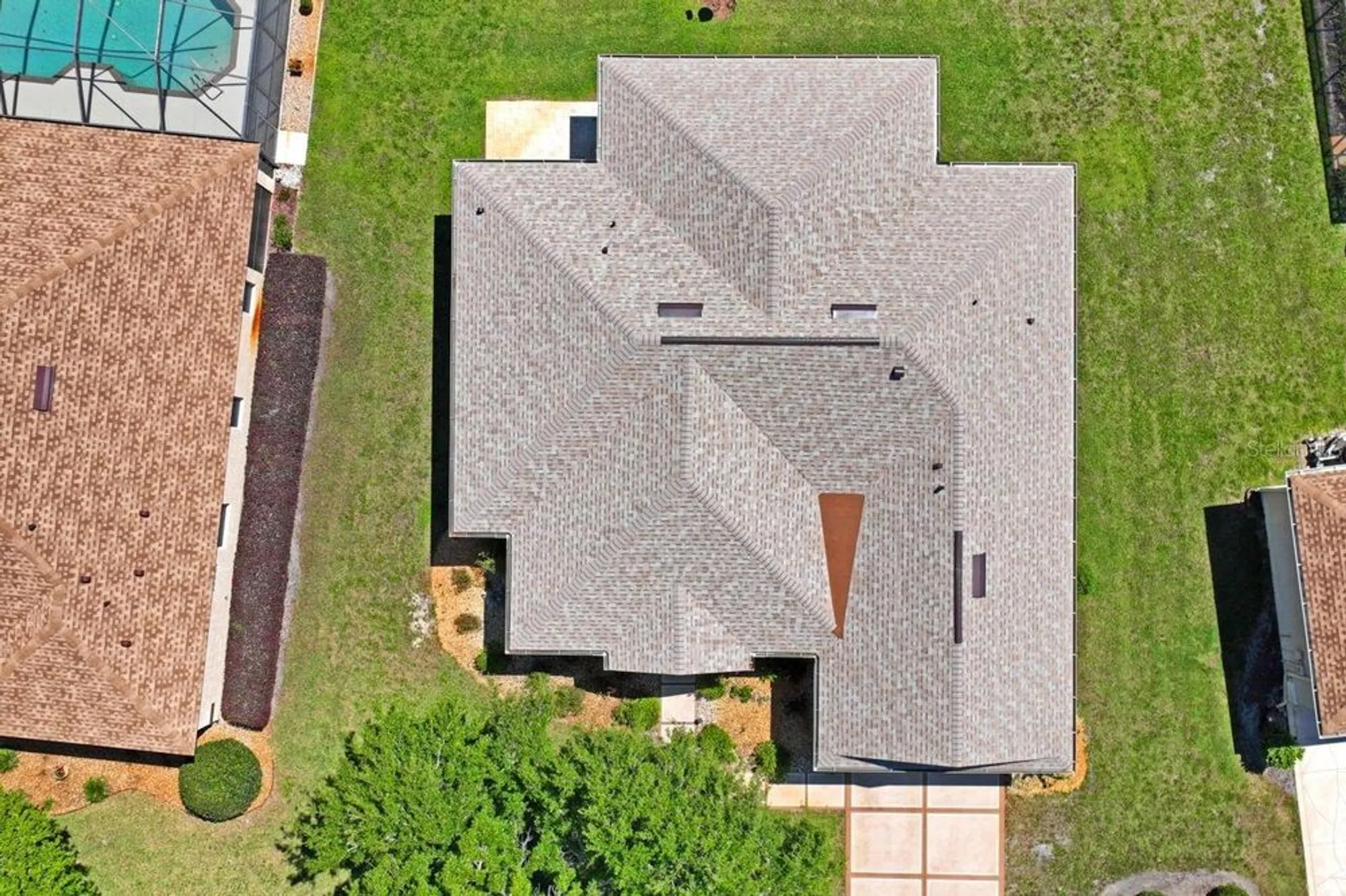 Property Slideshow image 63 of 85 | 9398 burnam dr, Weeki Wachee, FL, 34613