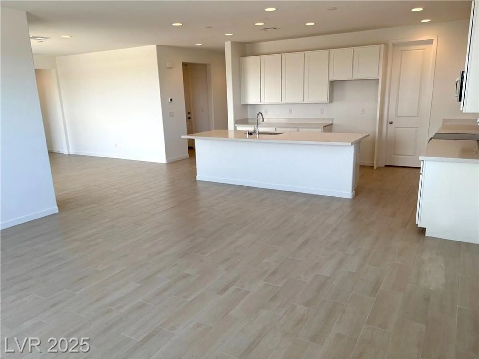 Property Slideshow image 15 of 24 | 4341 angel falls ct, Pahrump, NV, 89061