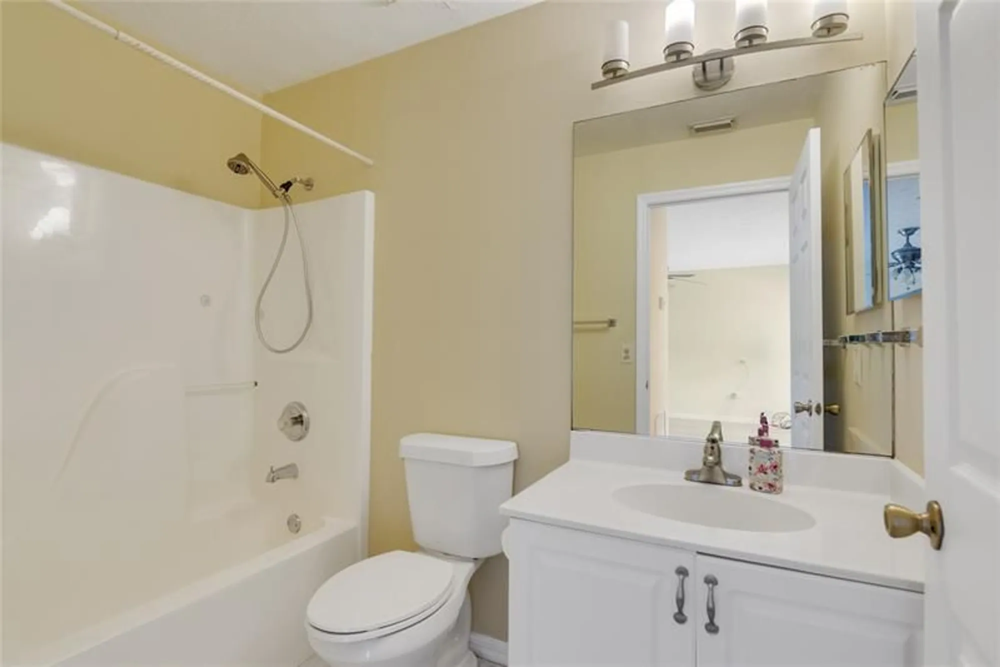 Property Slideshow image 49 of 56 | 5740 travelers way, Fort Pierce, FL, 34982