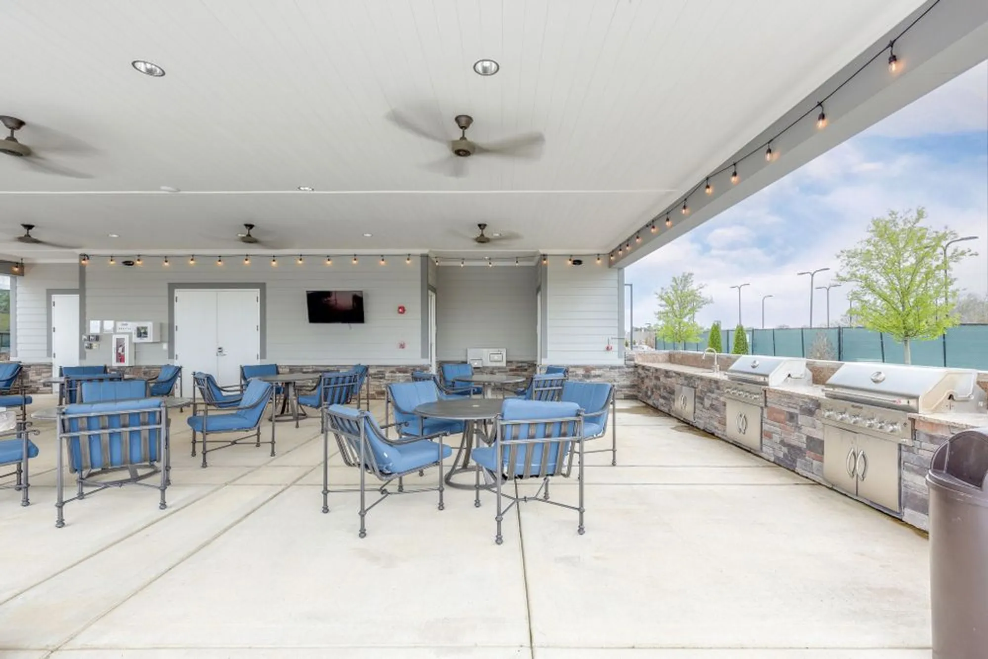 Property Slideshow image 53 of 65 | 2061 hardin pl, Spring Hill, TN, 37174