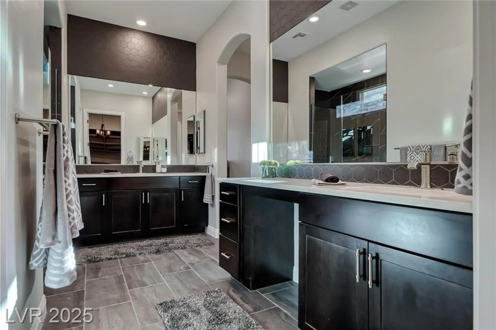 Property Slideshow image 35 of 72 | 125 mirage view dr, Henderson, NV, 89011