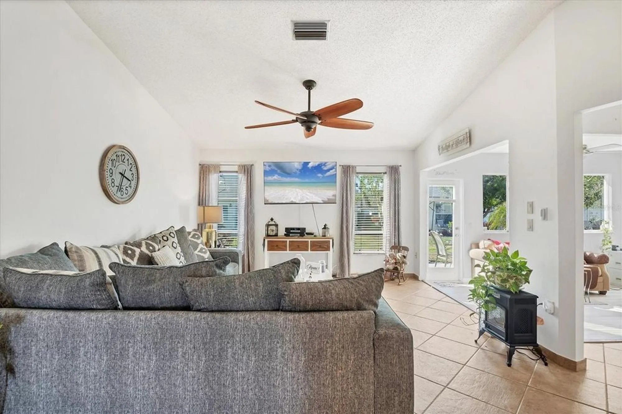 Property Slideshow image 11 of 64 | 603 chestnut ln # 90, Englewood, FL, 34223