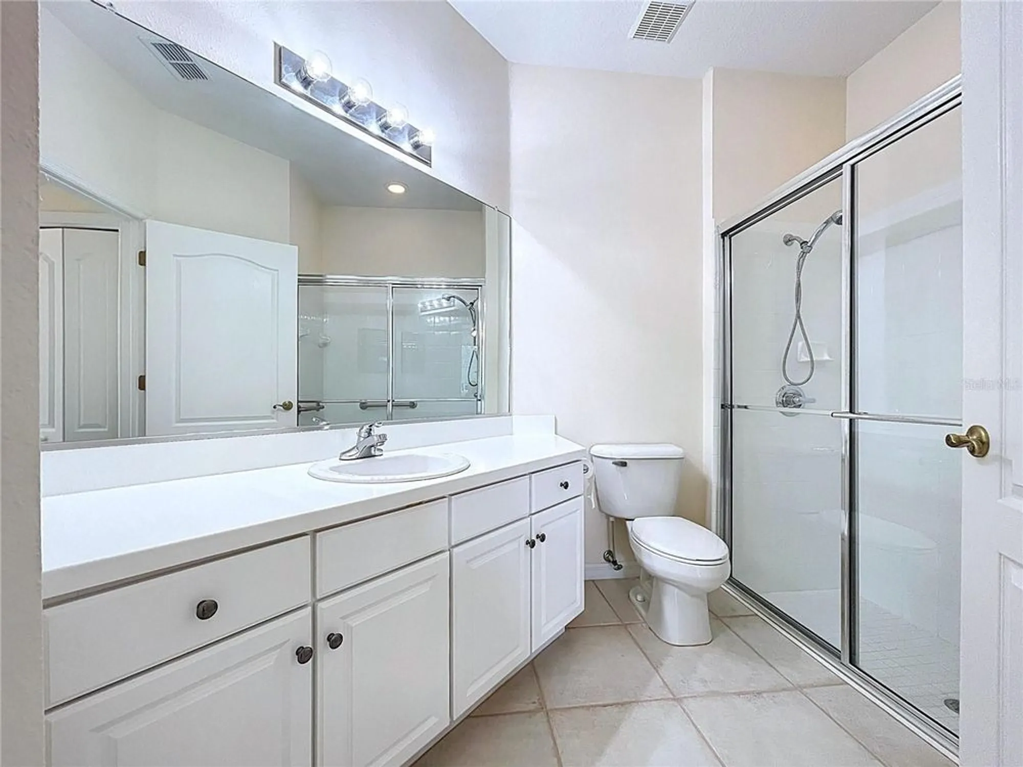 Property Slideshow image 34 of 92 | 2046 inverness greens dr # 2046, Sun City Center, FL, 33573
