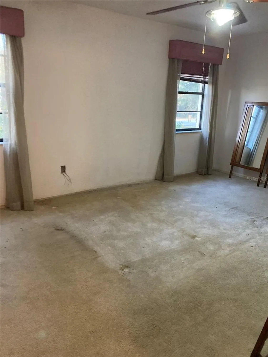 Property Slideshow image 35 of 52 | 8198 terrace garden dr n unit 211, St Petersburg, FL, 33709