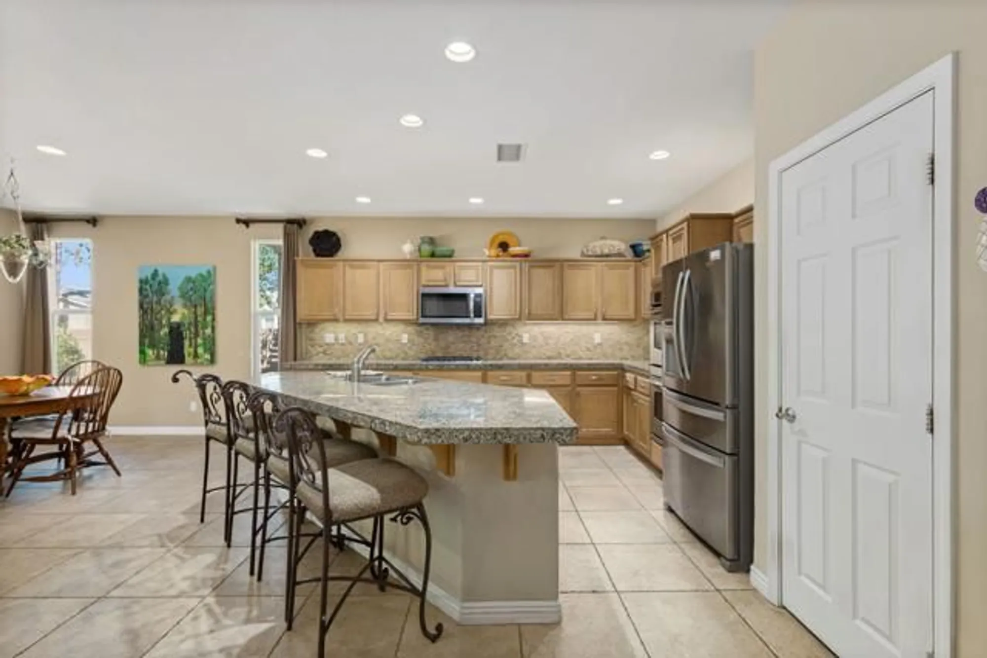 Property Slideshow image 20 of 48 | 60119 honeysuckle st, La Quinta, CA, 92253