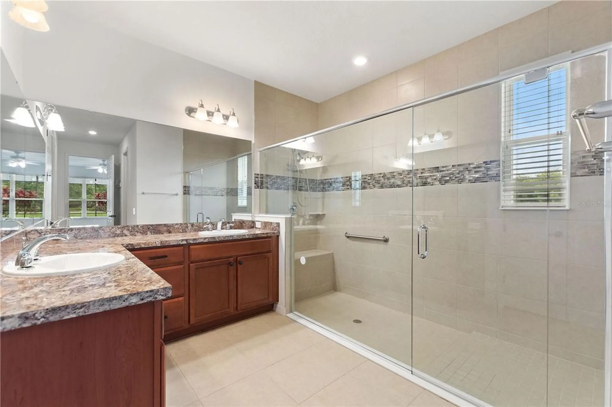 Property Slideshow image 23 of 46 | 803 jasmine creek rd, Kissimmee, FL, 34759