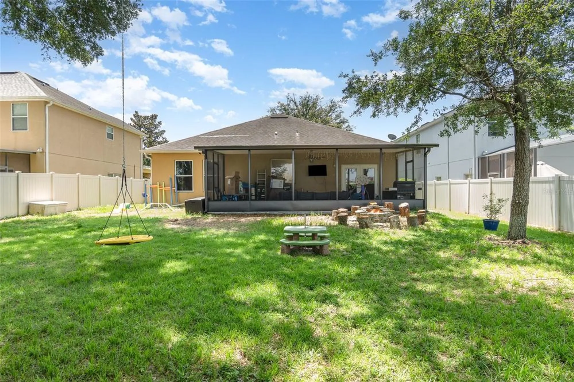 Property Slideshow image 29 of 35 | 30308 cheval st, Mount Dora, FL, 32757