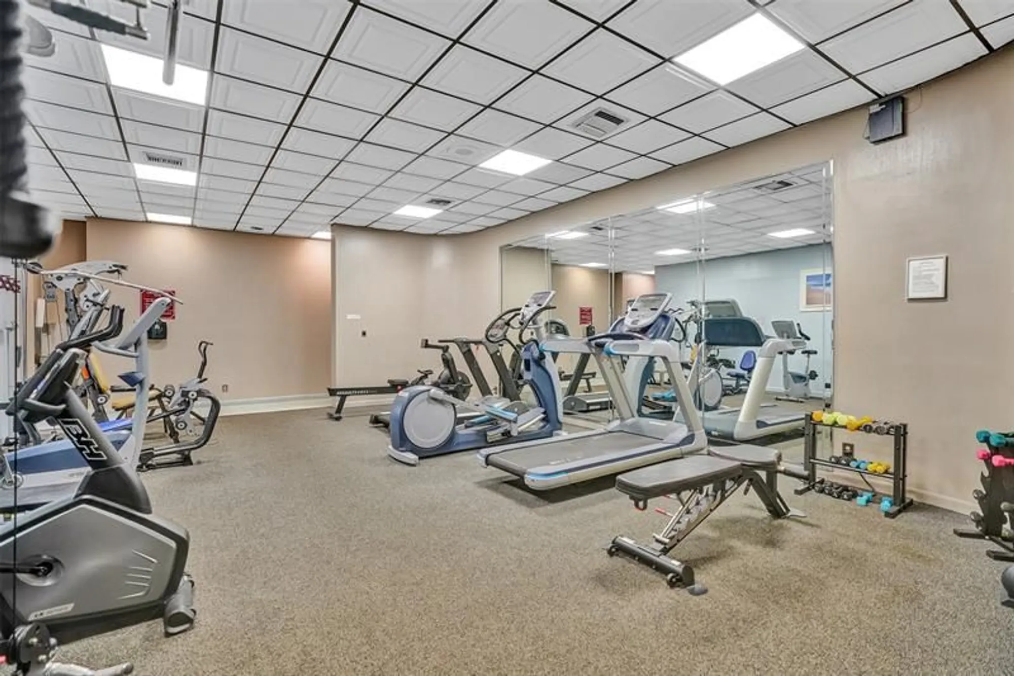Property Slideshow image 39 of 48 | 1101 colony point cir 403, Pembroke Pines, FL, 33026