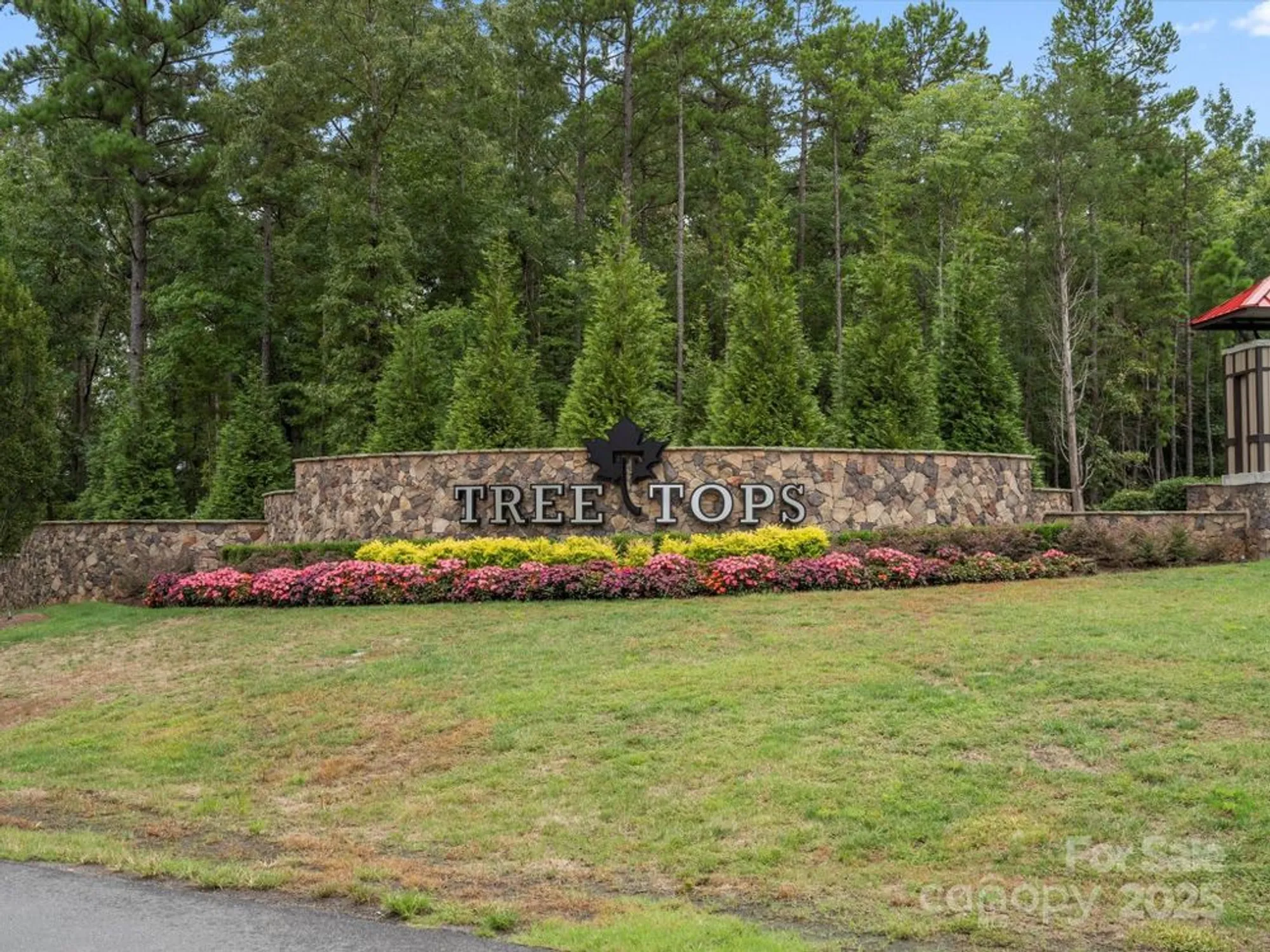 Property Slideshow image 22 of 45 | 2095 acadia falls ln, Lancaster, SC, 29720