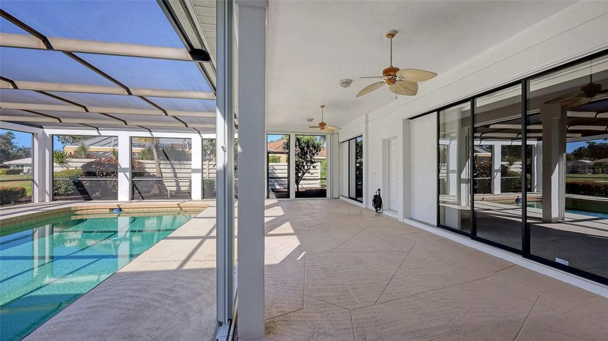 Property Slideshow image 40 of 60 | 8068 estates dr, Sarasota, FL, 34243