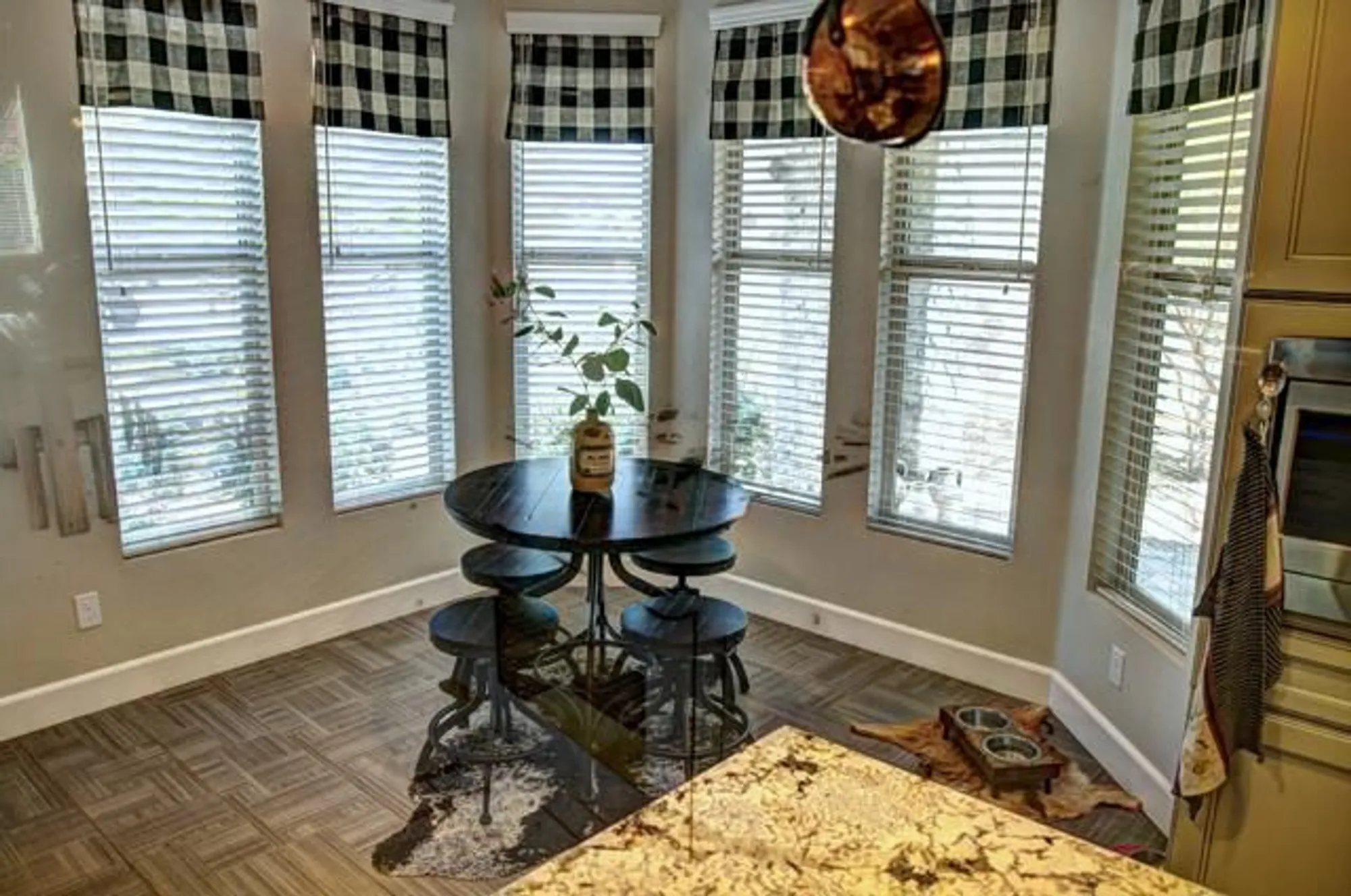 Property Slideshow image 22 of 41 | 51334 longmeadow st, Indio, CA, 92201